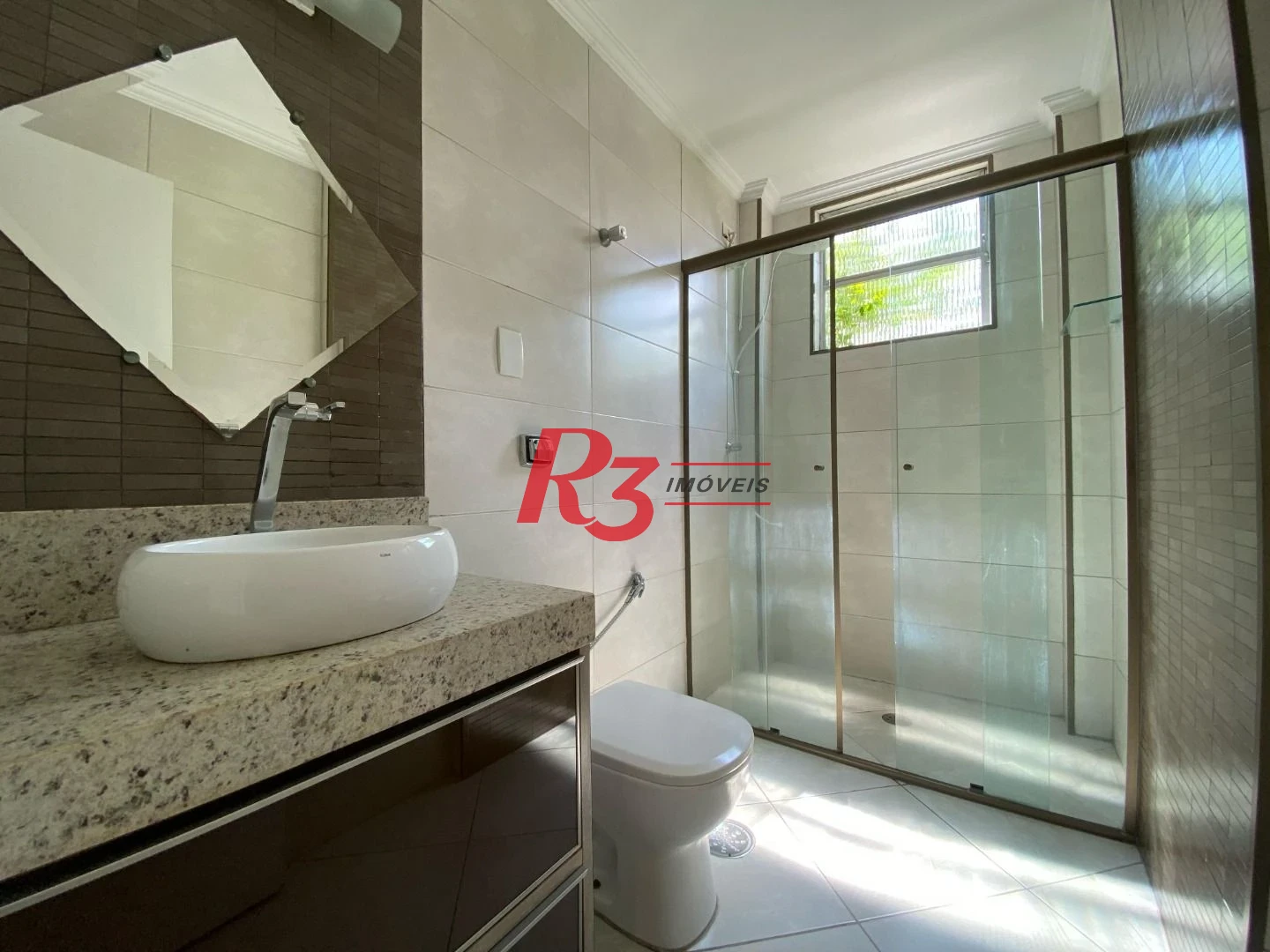 Apartamento à venda, 95 m² por R$ 695.000,00 - Boqueirão - Santos/SP