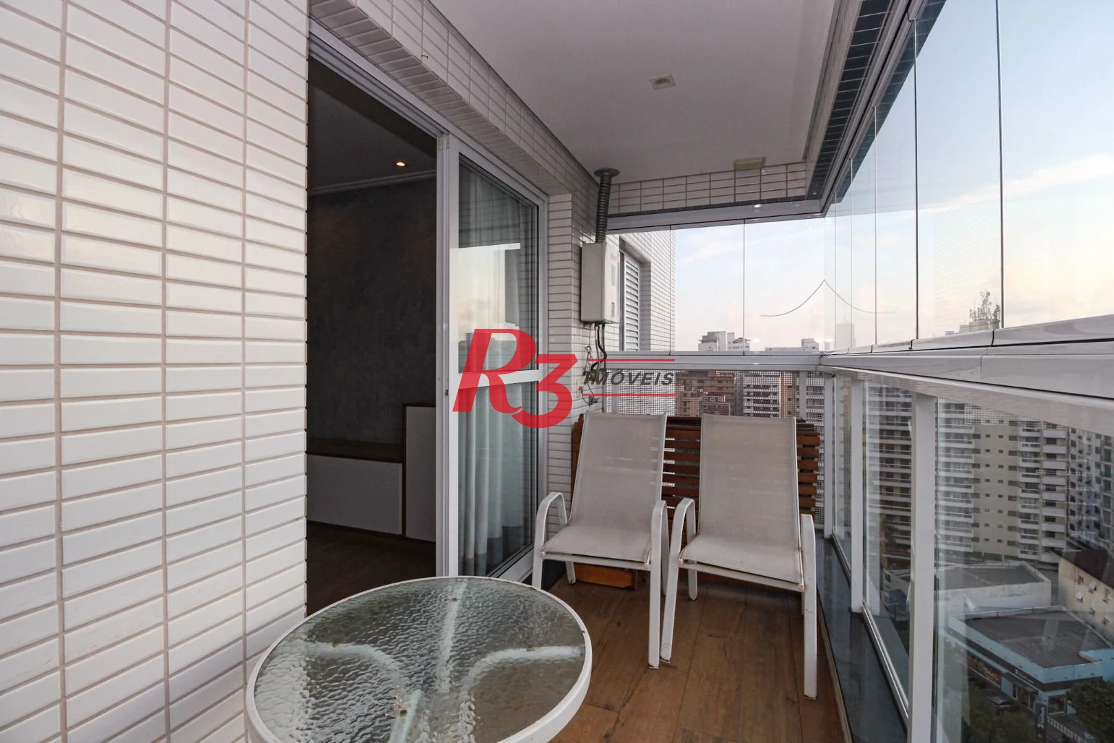 Apartamento com 1 dormitório à venda, 52 m² por R$ 745.000,00 - Embaré - Santos/SP