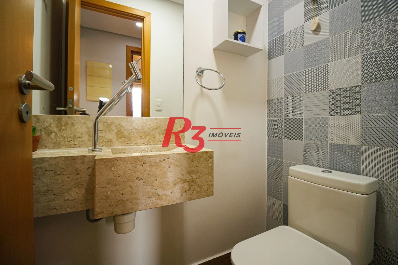 Apartamento com 1 dormitório à venda, 52 m² por R$ 745.000,00 - Embaré - Santos/SP