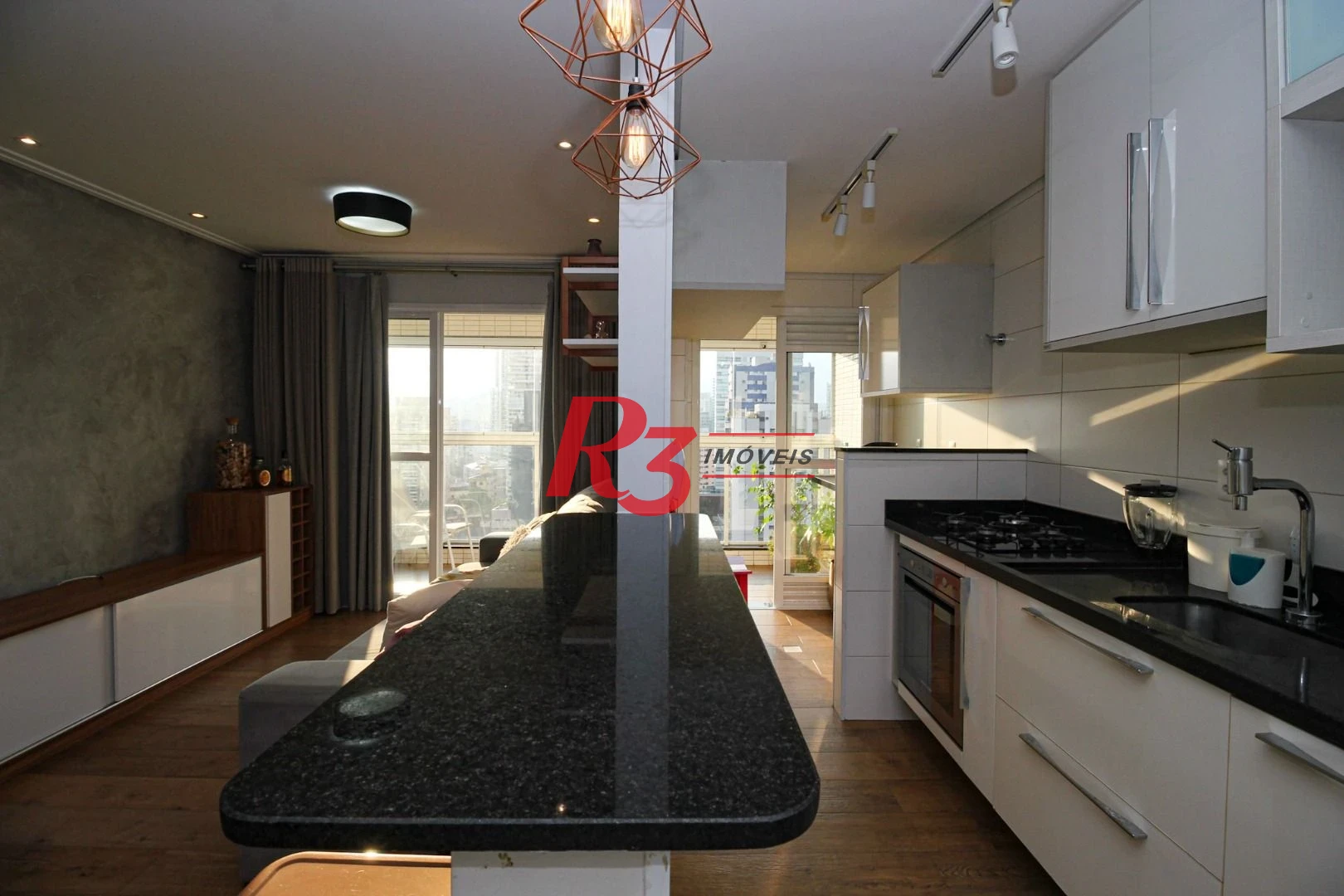 Apartamento com 1 dormitório à venda, 52 m² por R$ 745.000,00 - Embaré - Santos/SP