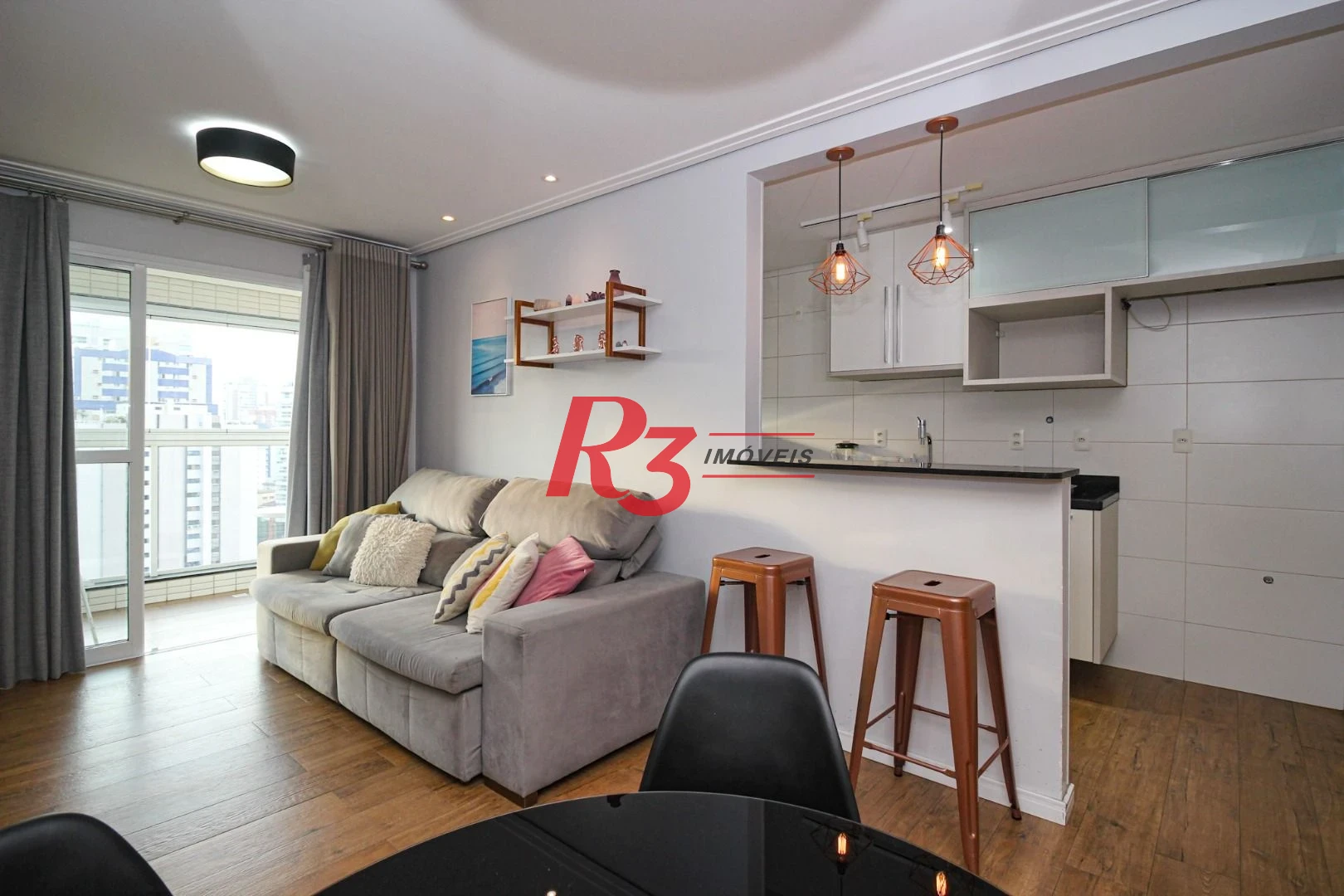 Apartamento com 1 dormitório à venda, 52 m² por R$ 745.000,00 - Embaré - Santos/SP