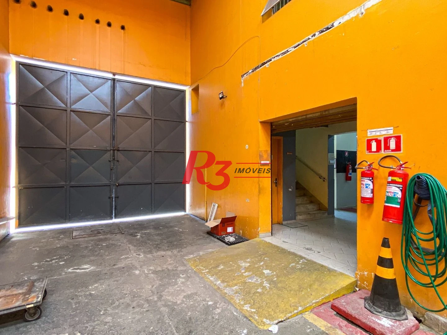 Loja para alugar, 782 m² por R$ 38.625,37/mês - Vila Matias - Santos/SP