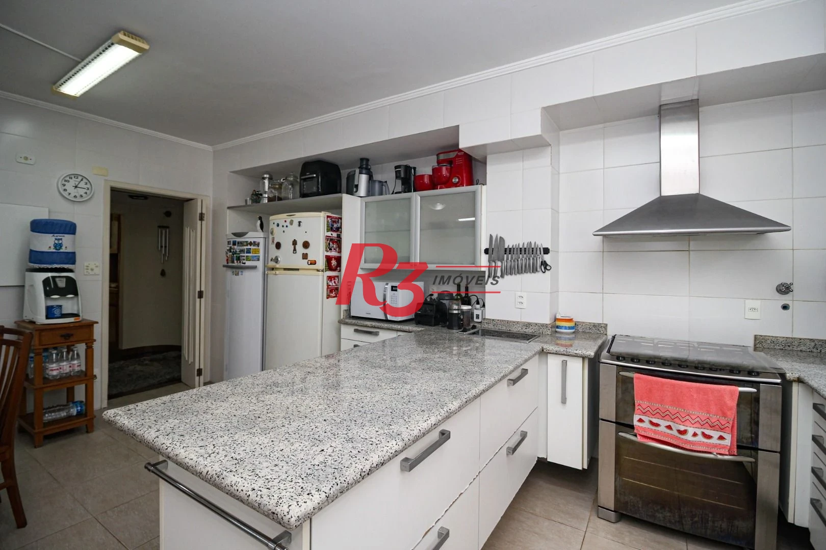 Apartamento com 4 dormitórios à venda, 335 m² por R$ 1.800.000,00 - Boqueirão - Santos/SP