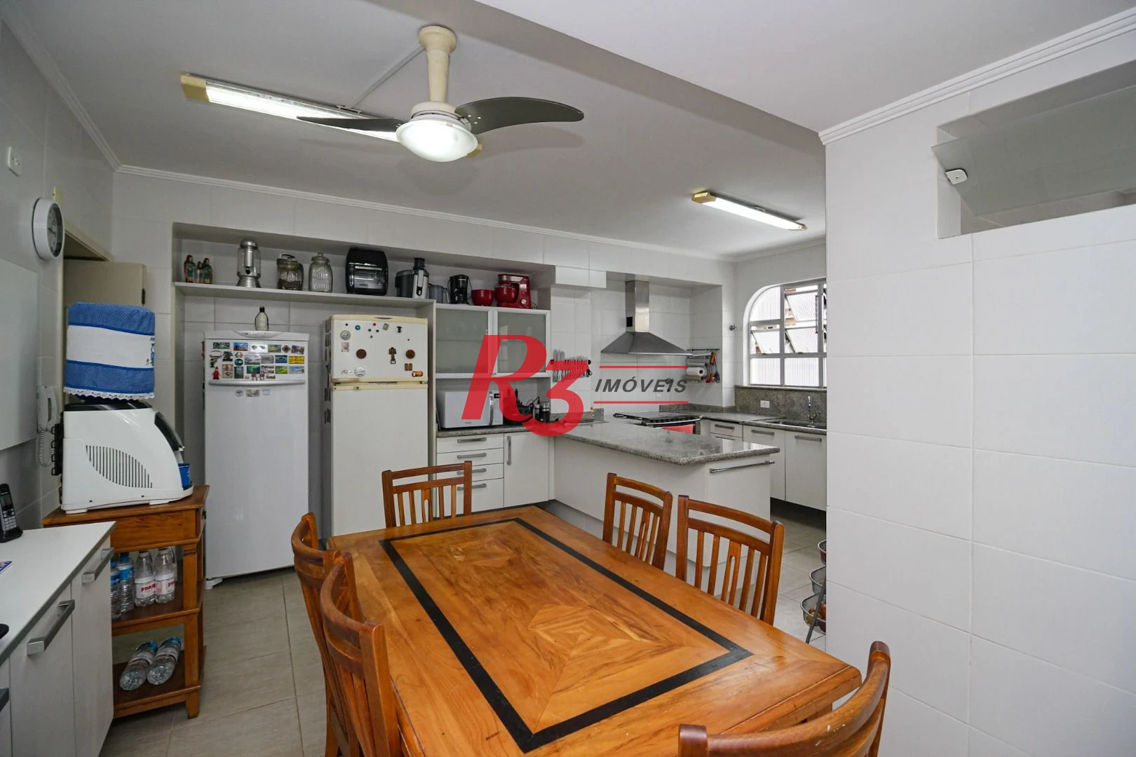 Apartamento com 4 dormitórios à venda, 335 m² por R$ 1.800.000,00 - Boqueirão - Santos/SP