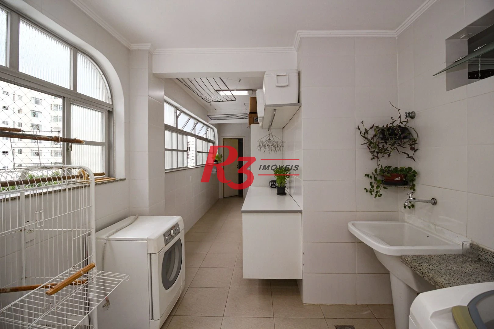 Apartamento com 4 dormitórios à venda, 335 m² por R$ 1.800.000,00 - Boqueirão - Santos/SP