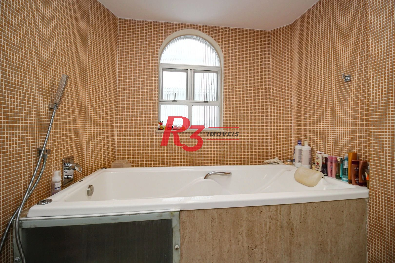 Apartamento com 4 dormitórios à venda, 335 m² por R$ 1.800.000,00 - Boqueirão - Santos/SP