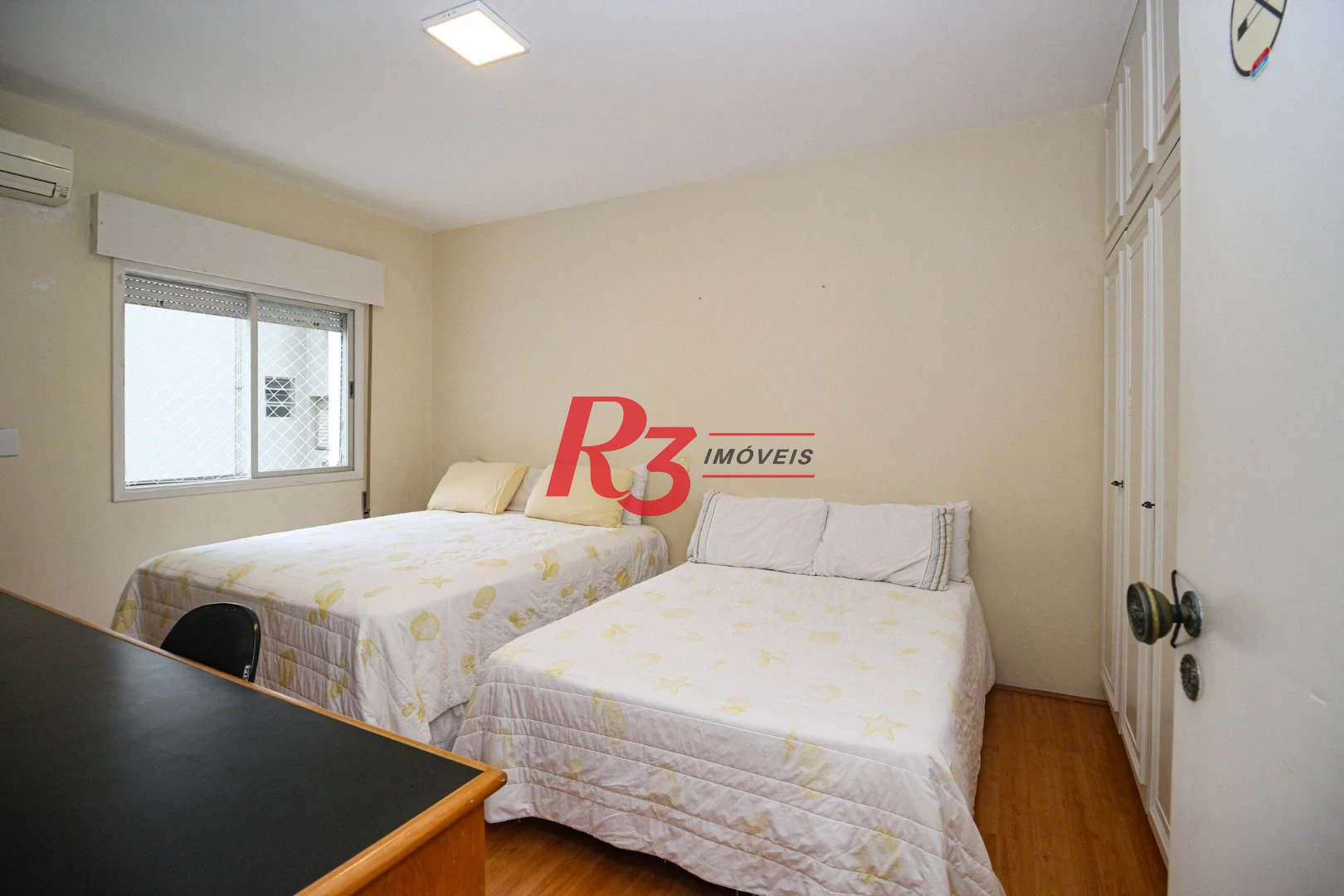 Apartamento com 4 dormitórios à venda, 335 m² por R$ 1.800.000,00 - Boqueirão - Santos/SP