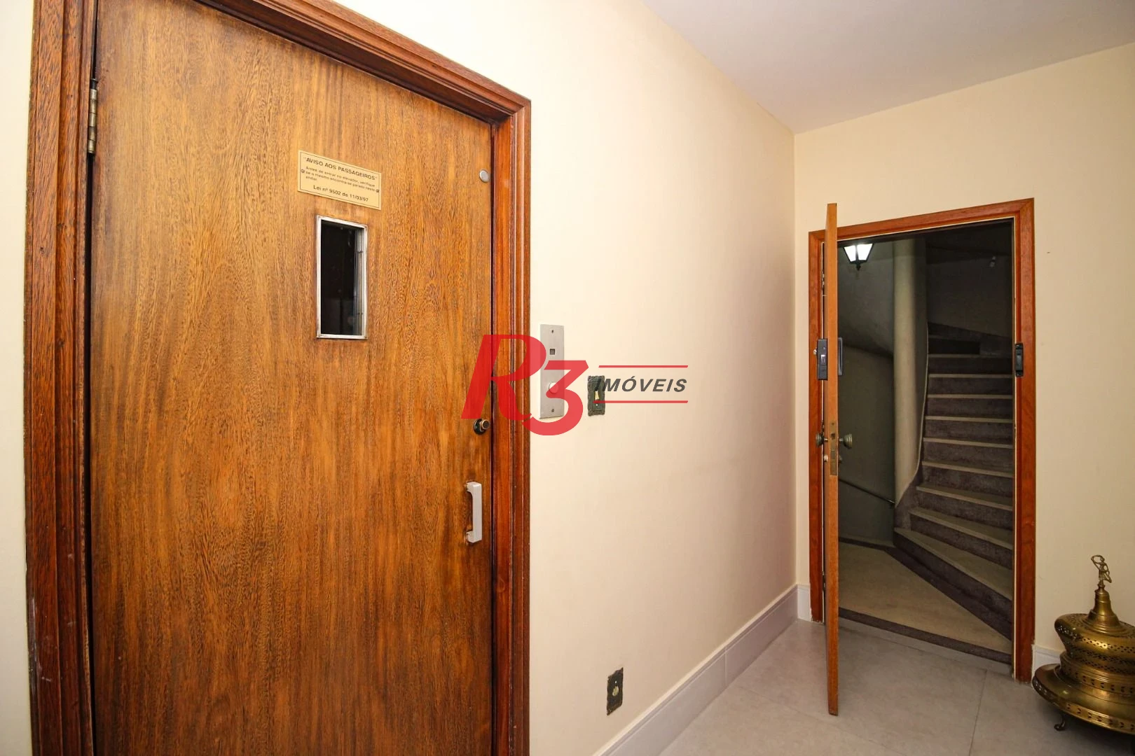 Apartamento com 4 dormitórios à venda, 335 m² por R$ 1.800.000,00 - Boqueirão - Santos/SP