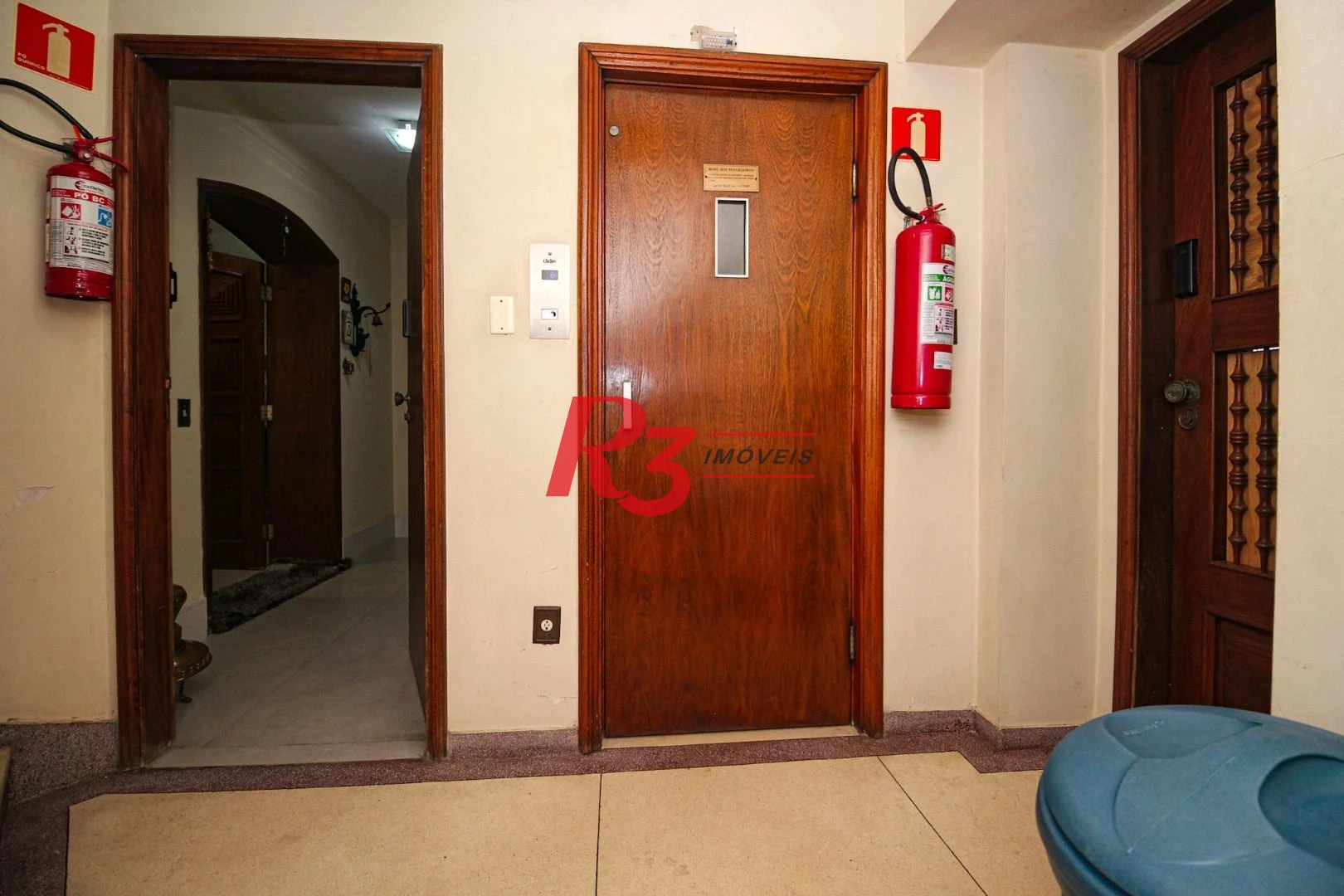 Apartamento com 4 dormitórios à venda, 335 m² por R$ 1.800.000,00 - Boqueirão - Santos/SP