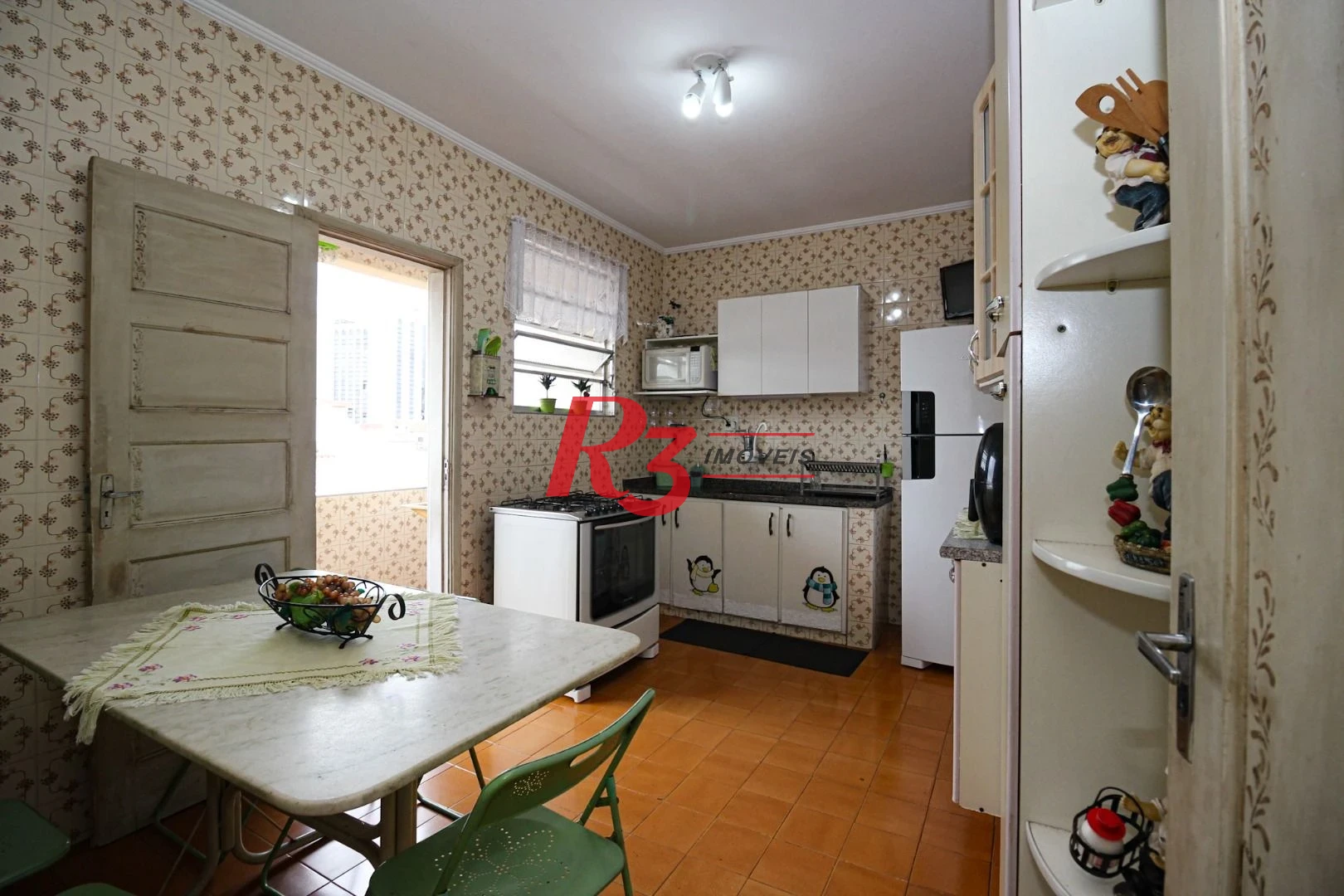 Apartamento à venda, 98 m² por R$ 420.000,00 - Vila Matias - Santos/SP
