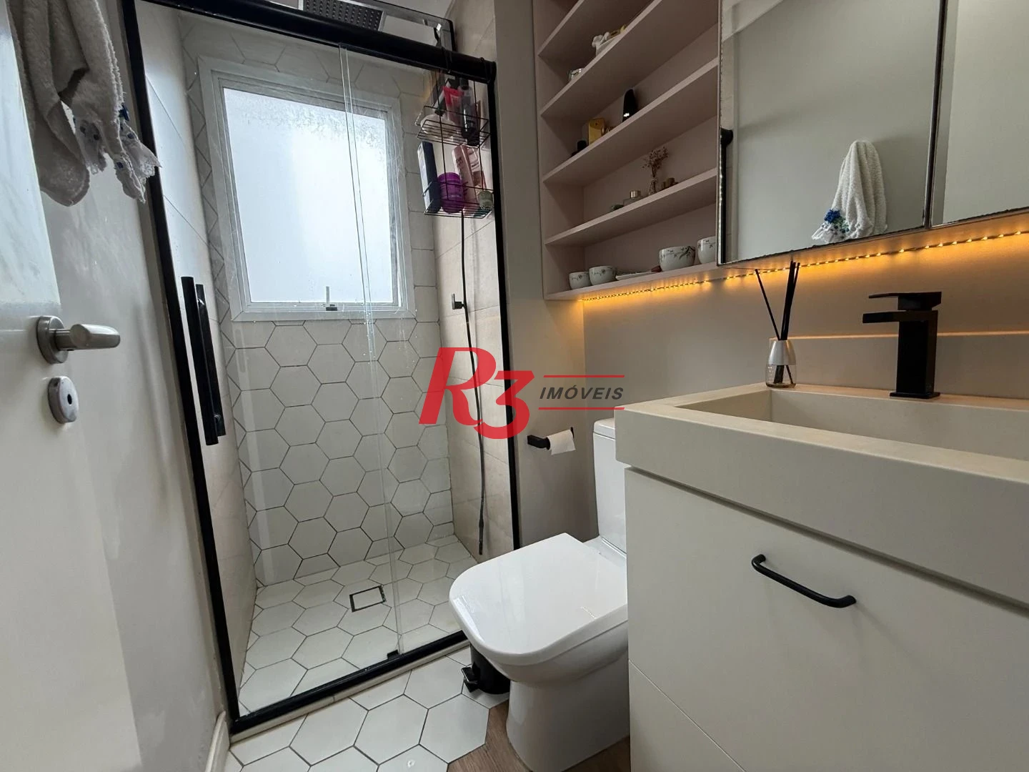 Apartamento à venda, 45 m² por R$ 300.000,00 - Castelo - Santos/SP