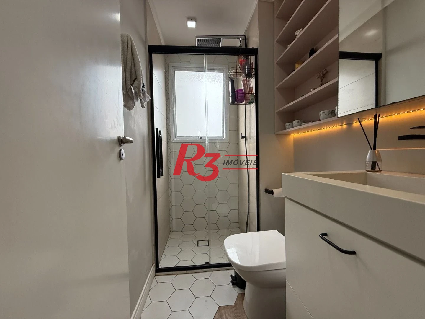 Apartamento à venda, 45 m² por R$ 300.000,00 - Castelo - Santos/SP