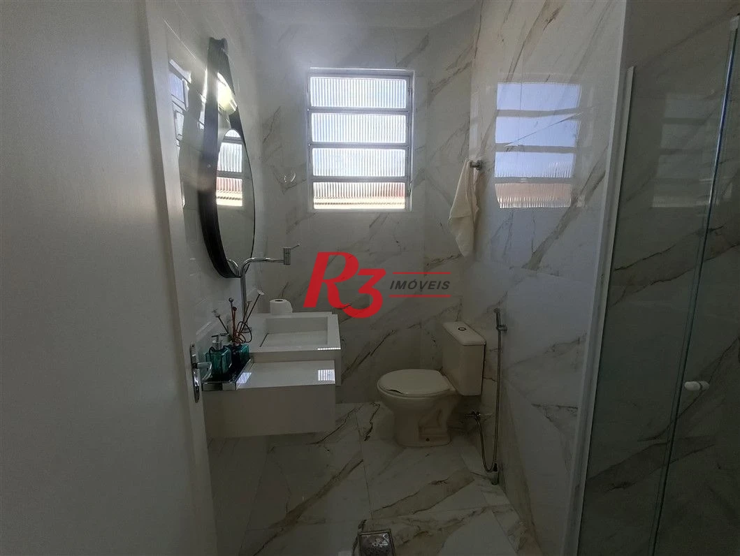 Apartamento com 2 dormitórios à venda, 66 m² por R$ 420.000,00 - Embaré - Santos/SP