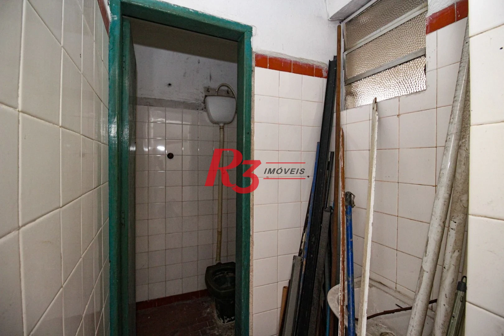 Loja à venda, 150 m² por R$ 450.000,00 - Santa Maria - Santos/SP