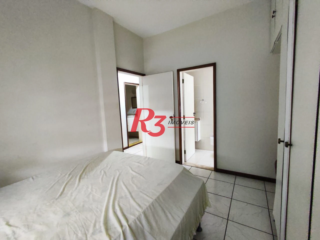 Apartamento com 3 dormitórios à venda, 174 m² por R$ 1.280.000,00 - Gonzaga - Santos/SP