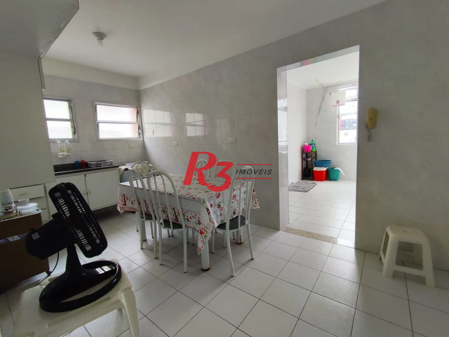 Apartamento com 3 dormitórios à venda, 174 m² por R$ 1.280.000,00 - Gonzaga - Santos/SP