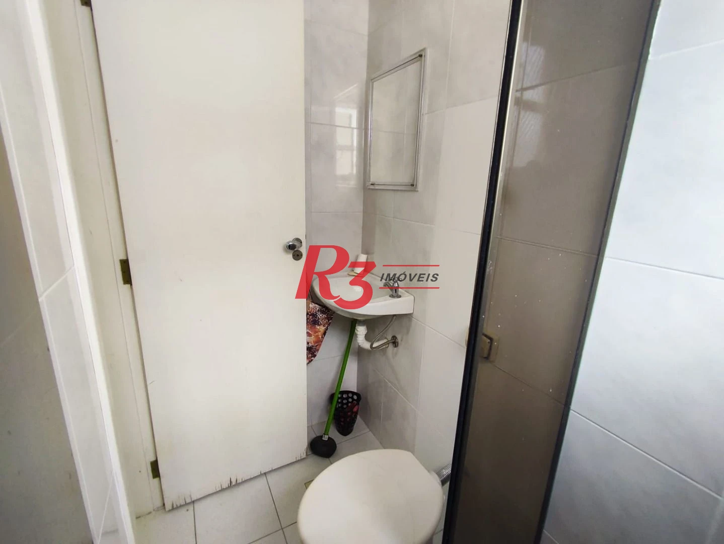 Apartamento com 3 dormitórios à venda, 174 m² por R$ 1.280.000,00 - Gonzaga - Santos/SP