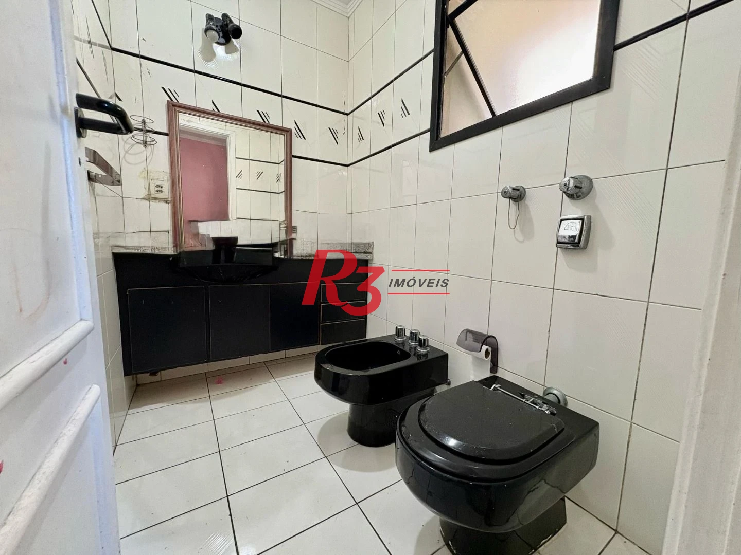 Apartamento à venda, 251 m² por R$ 2.600.000,00 - Pompéia - Santos/SP