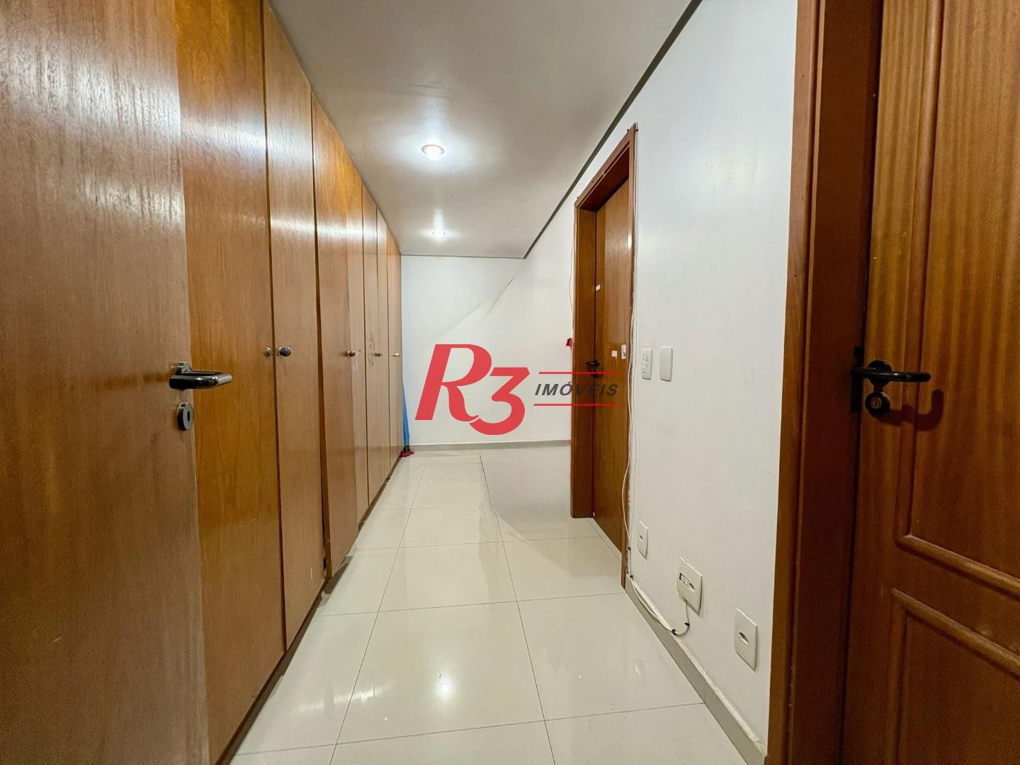 Apartamento à venda, 251 m² por R$ 2.600.000,00 - Pompéia - Santos/SP