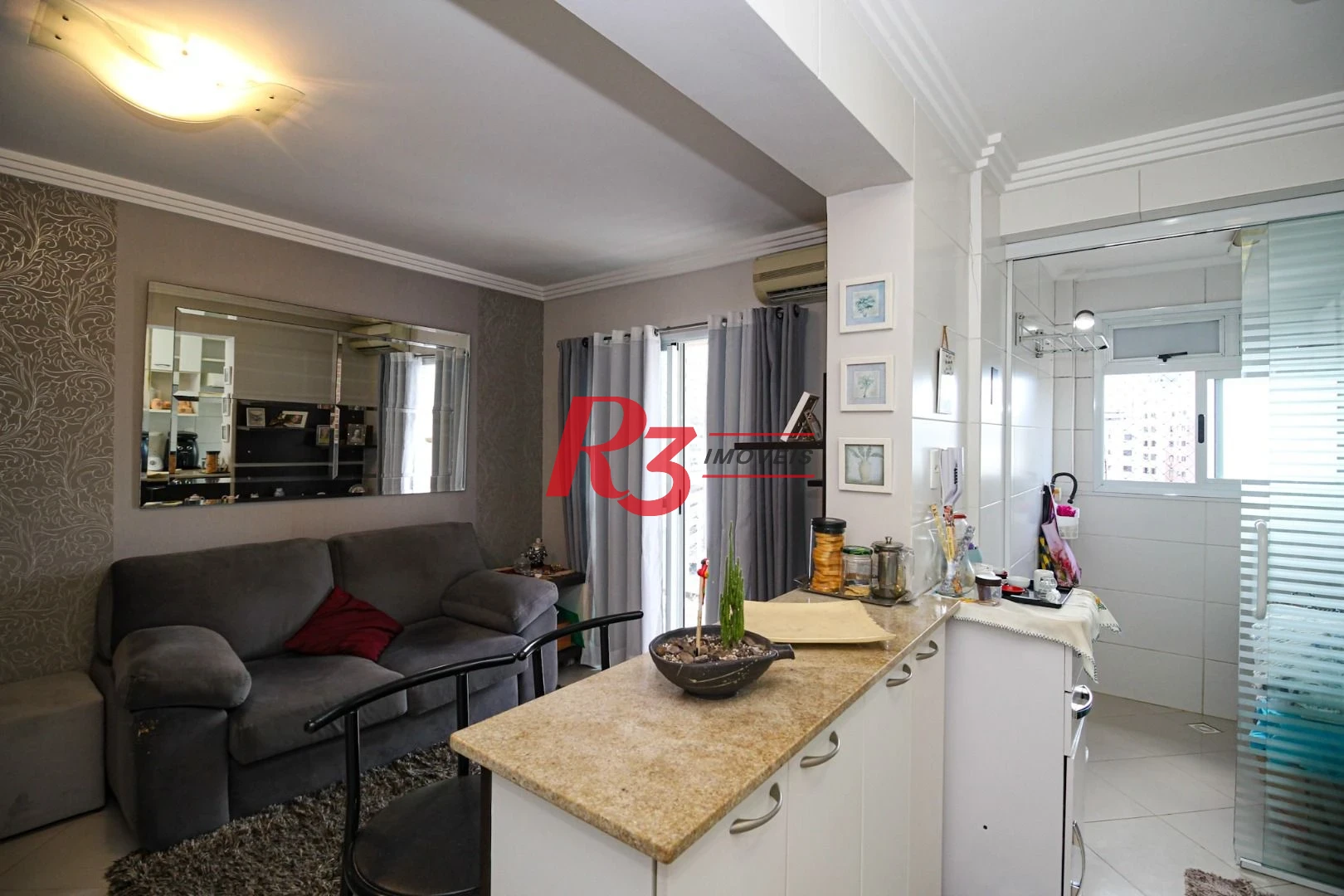 Apartamento com 1 dormitório à venda, 48 m² por R$ 599.000,00 - Ponta da Praia - Santos/SP