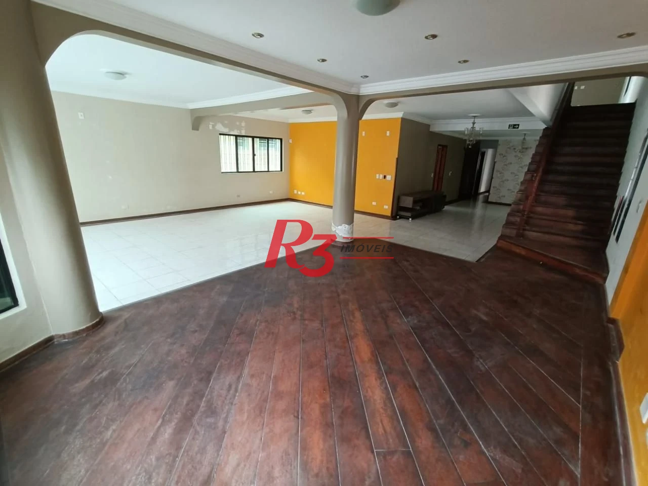 Casa à venda, 357 m² - Aparecida - Santos/SP