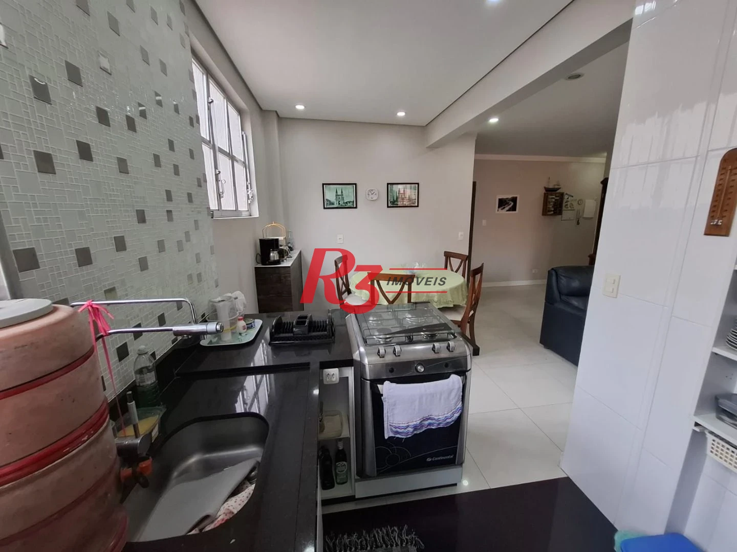 Apartamento à venda, 65 m² por R$ 750.000,00 - Embaré - Santos/SP