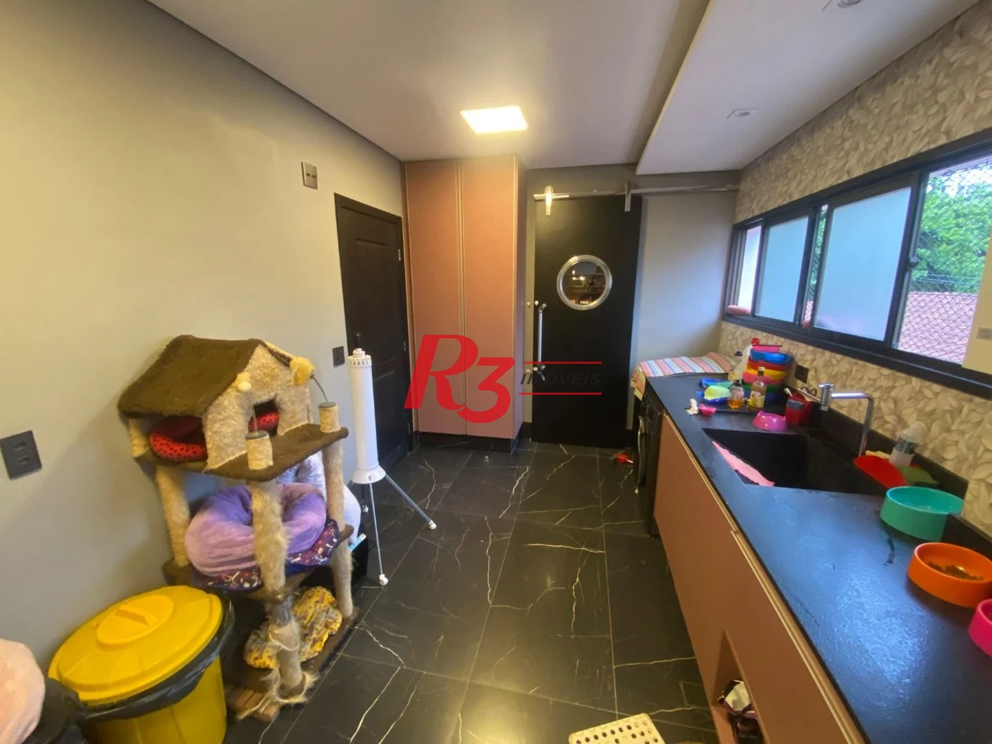 Apartamento com 5 dormitórios à venda, 300 m² por R$ 2.660.000,00 - Boqueirão - Santos/SP