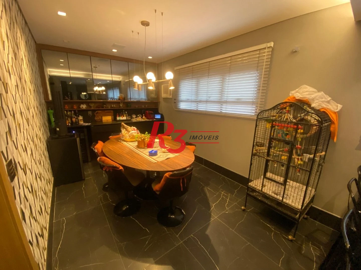 Apartamento com 5 dormitórios à venda, 300 m² por R$ 2.660.000,00 - Boqueirão - Santos/SP