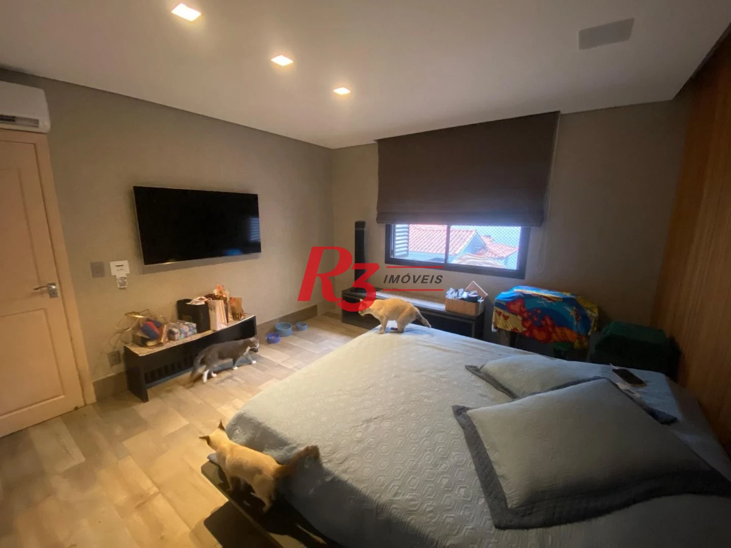 Apartamento com 5 dormitórios à venda, 300 m² por R$ 2.660.000,00 - Boqueirão - Santos/SP