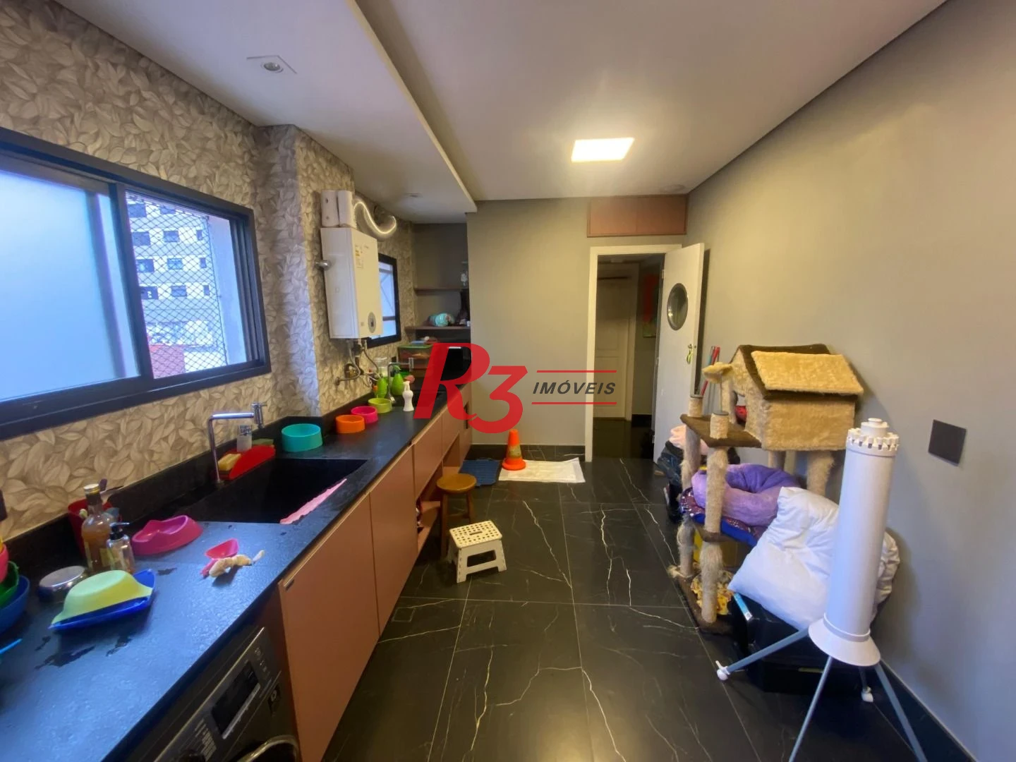Apartamento com 5 dormitórios à venda, 300 m² por R$ 2.660.000,00 - Boqueirão - Santos/SP