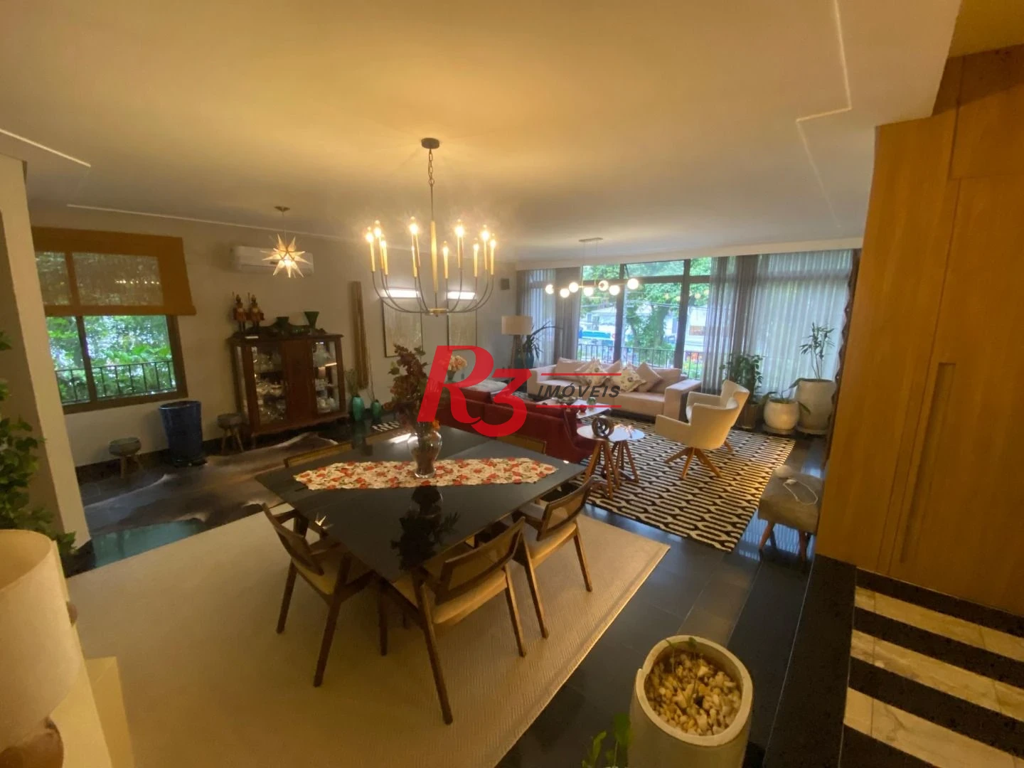 Apartamento com 5 dormitórios à venda, 300 m² por R$ 2.660.000,00 - Boqueirão - Santos/SP