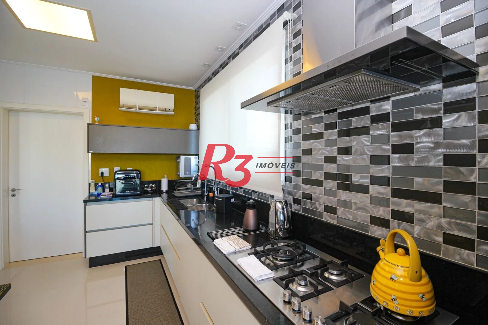 Apartamento à venda, 277 m² por R$ 5.850.000,00 - Embaré - Santos/SP