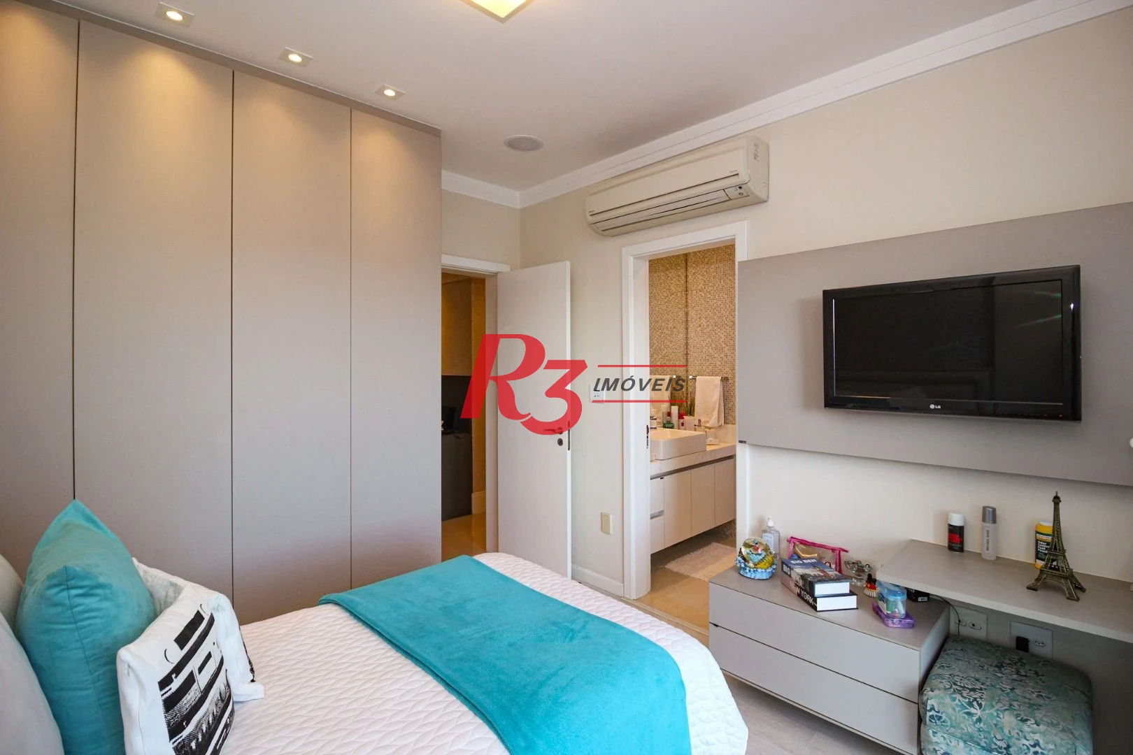 Apartamento à venda, 277 m² por R$ 5.850.000,00 - Embaré - Santos/SP