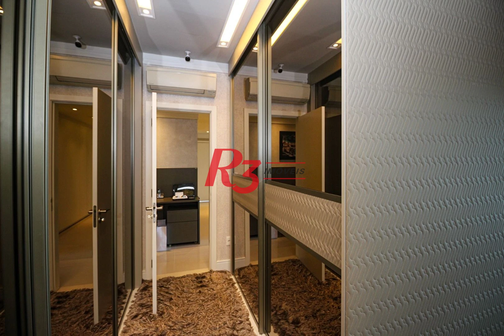 Apartamento à venda, 277 m² por R$ 5.850.000,00 - Embaré - Santos/SP