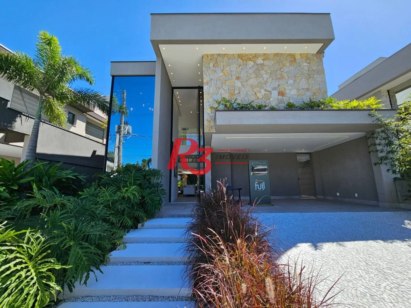 Casa com 6 dormitórios à venda, 380 m² por R$ 10.800.000,00 - Módulo 11 - Bertioga/SP