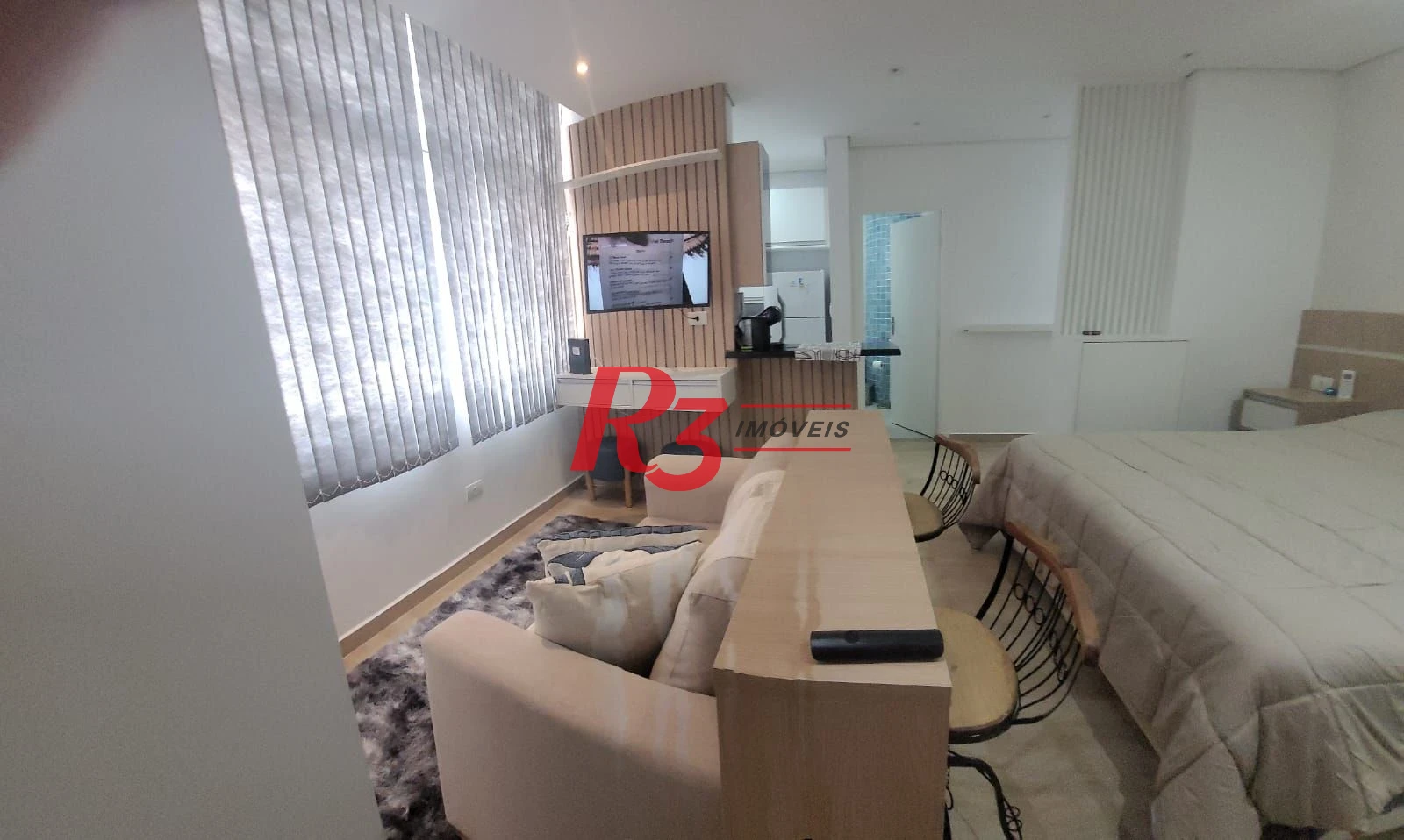 Kitnet com 1 dormitório à venda, 36 m² por R$ 349.000,00 - Aparecida - Santos/SP