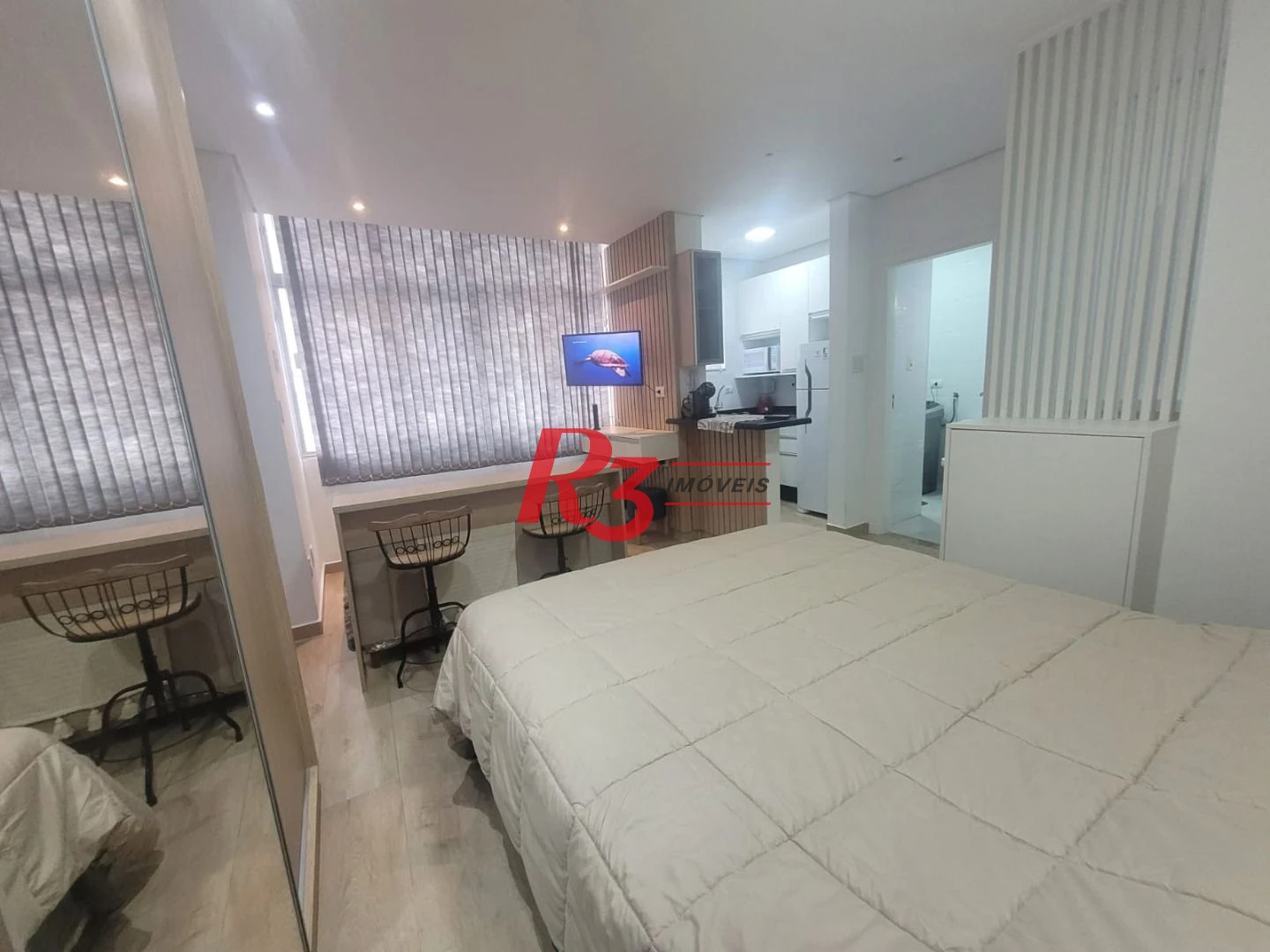 Kitnet com 1 dormitório à venda, 36 m² por R$ 349.000,00 - Aparecida - Santos/SP