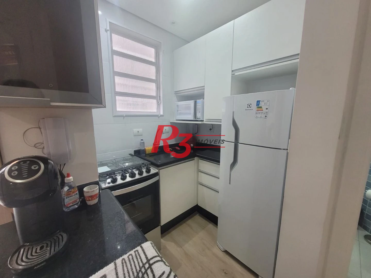 Kitnet com 1 dormitório à venda, 36 m² por R$ 349.000,00 - Aparecida - Santos/SP