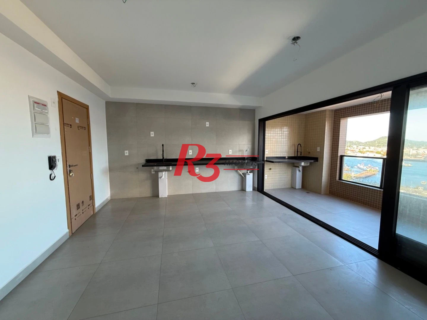 Apartamento com 2 dormitórios à venda, 65 m² por R$ 950.000,00 - Ponta da Praia - Santos/SP