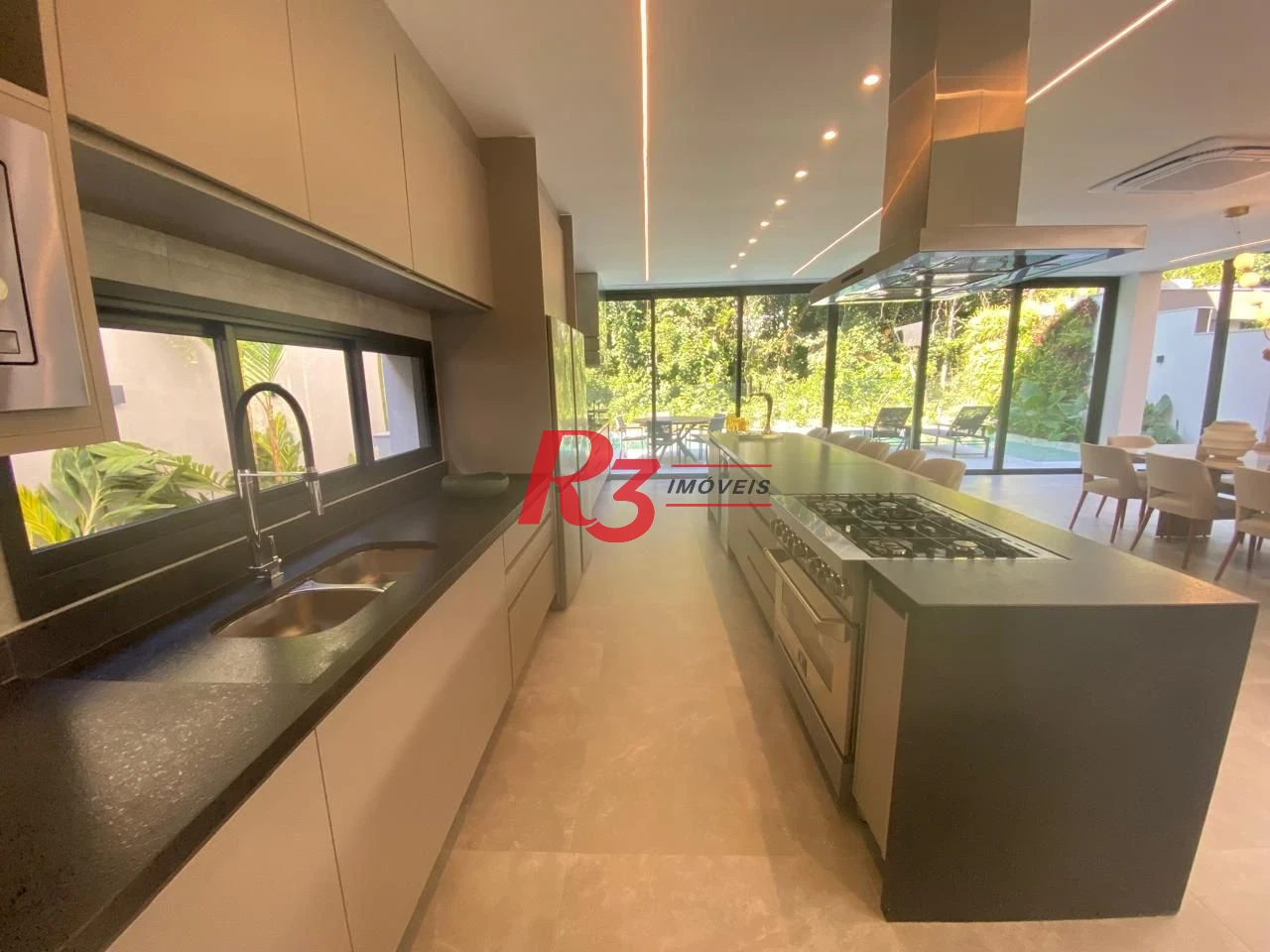 Casa com 6 dormitórios à venda, 420 m² por R$ 13.900.000,00 - Módulo 11 - Bertioga/SP