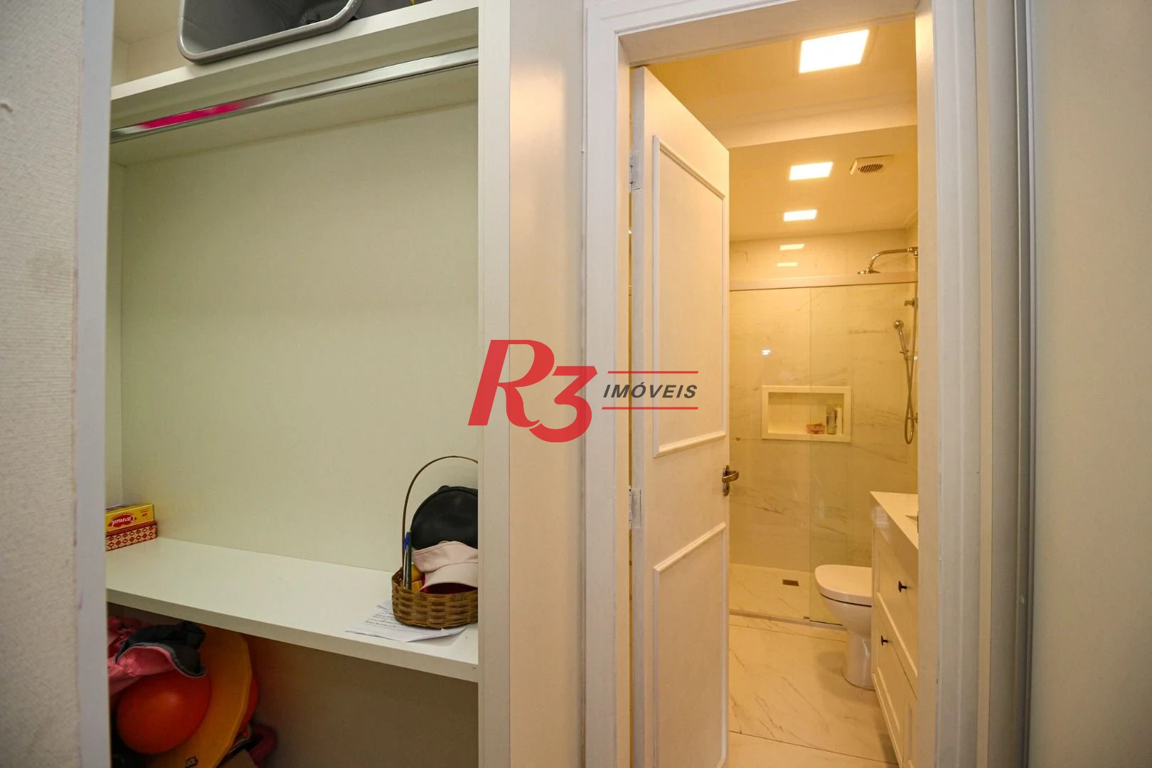 Apartamento Garden com 3 dormitórios à venda, 183 m² por R$ 2.150.000,00 - Gonzaga - Santos/SP