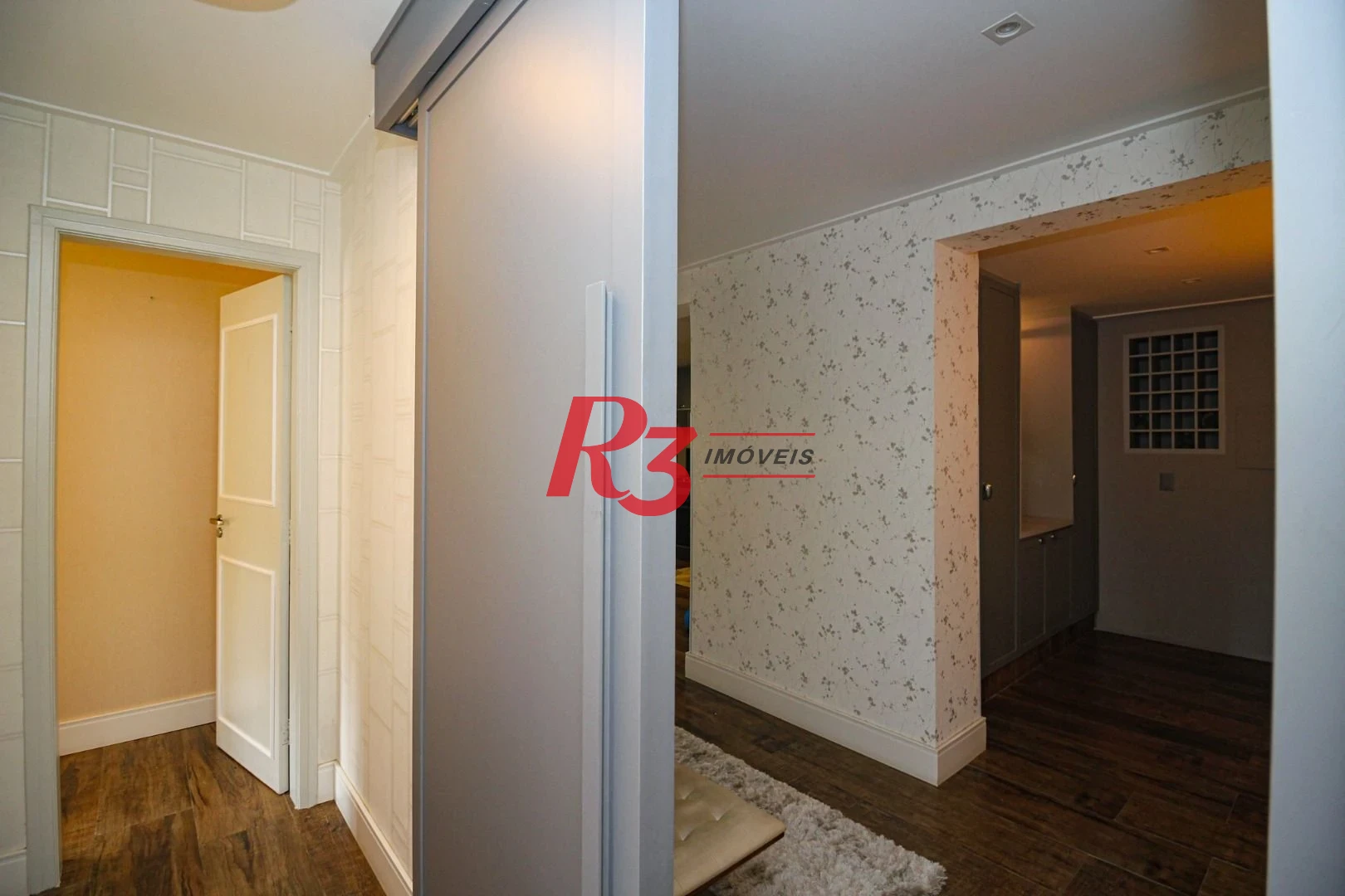 Apartamento Garden com 3 dormitórios à venda, 183 m² por R$ 2.150.000,00 - Gonzaga - Santos/SP