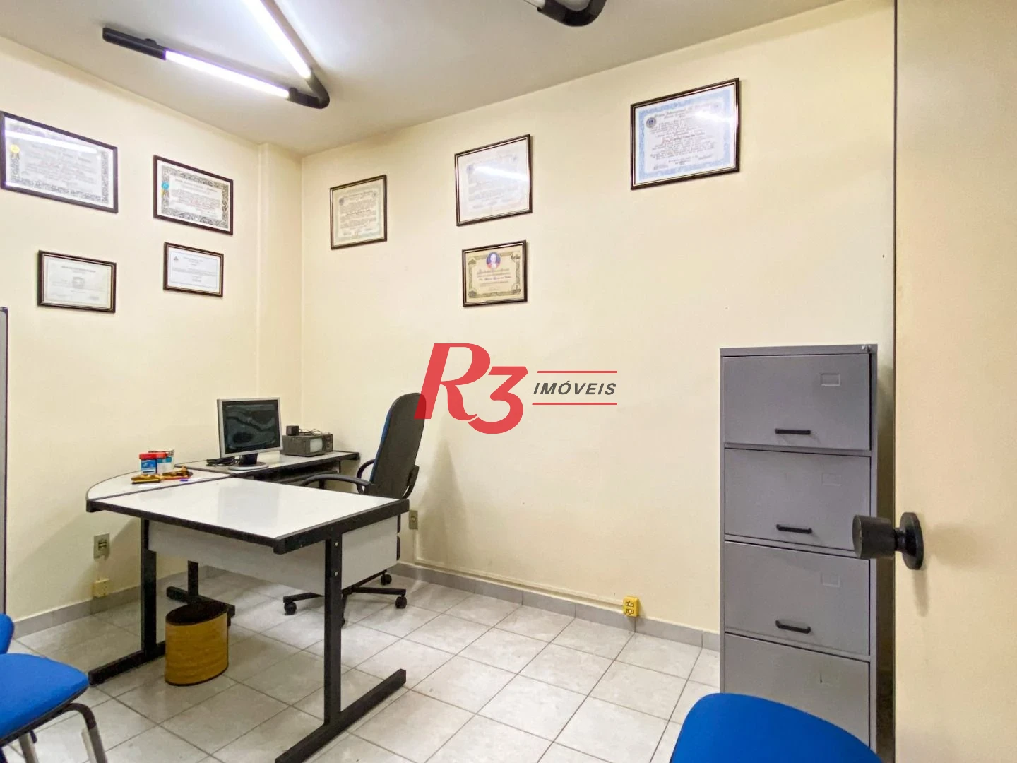 Sala à venda, 50 m² por R$ 350.000,00 - Vila Matias - Santos/SP