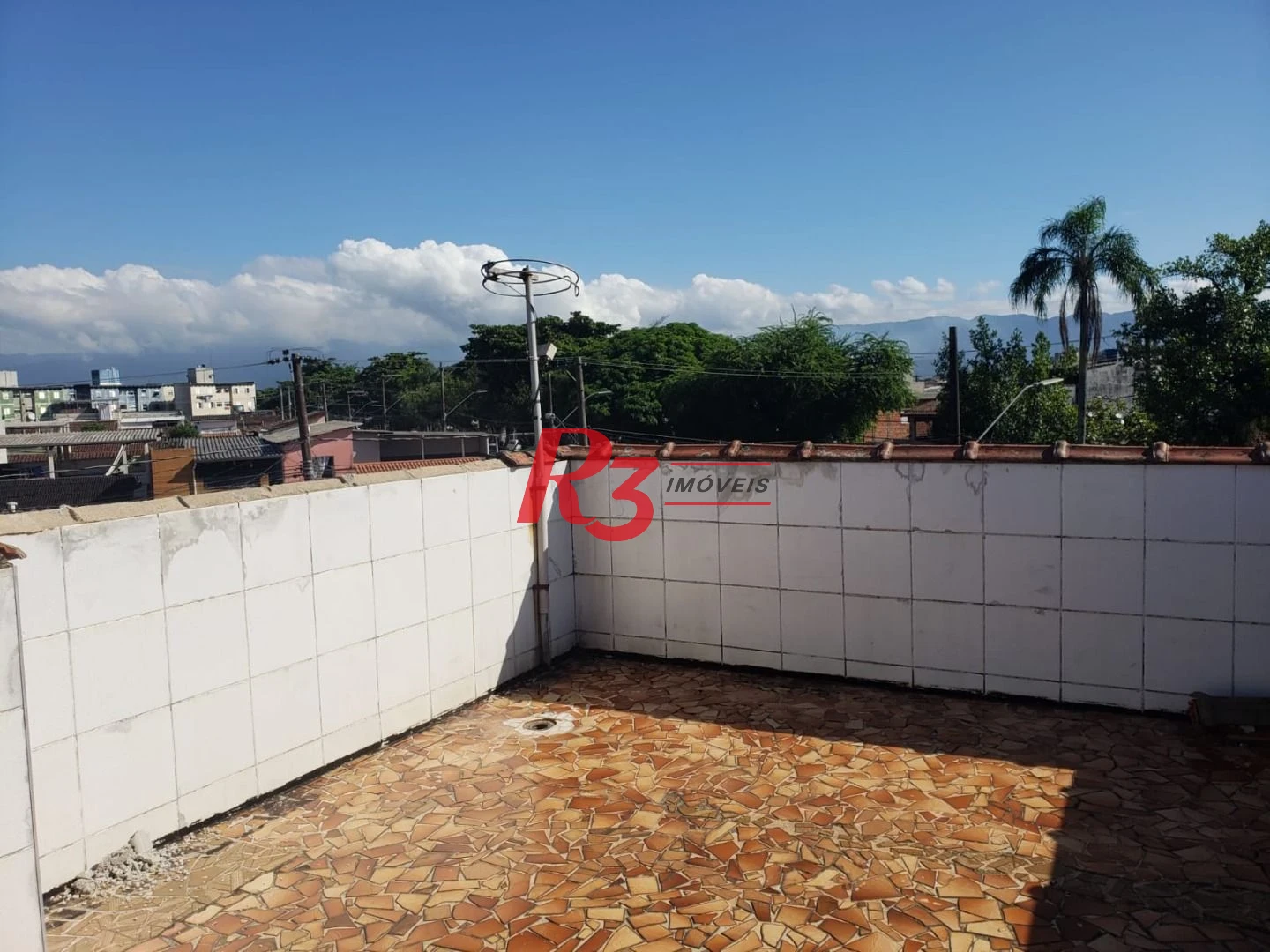Casa com 5 dormitórios à venda, 180 m² por R$ 426.000,00 - Castelo - Santos/SP