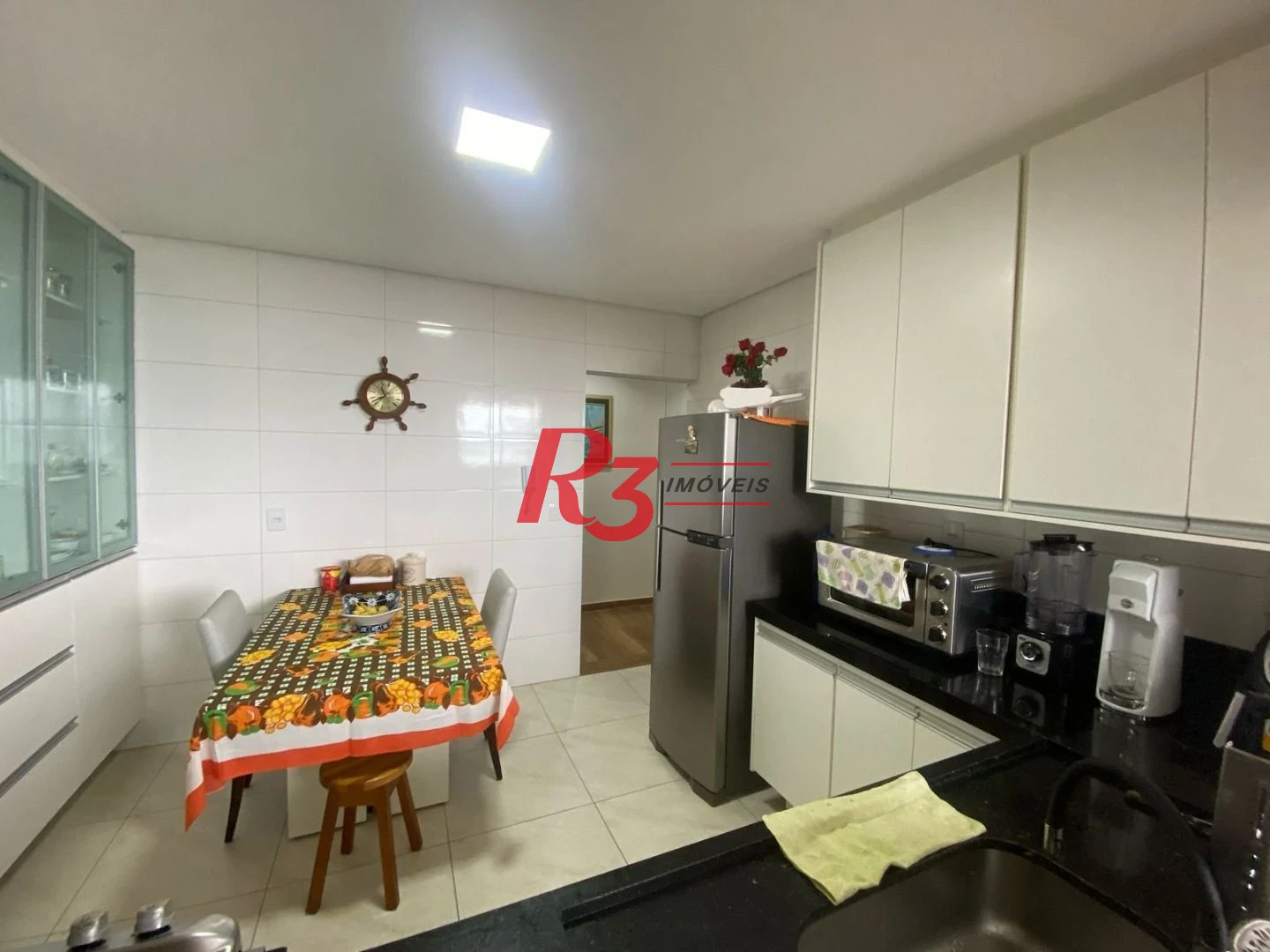 Apartamento com 3 dormitórios à venda, 195 m² por R$ 1.940.000,00 - Ponta da Praia - Santos/SP