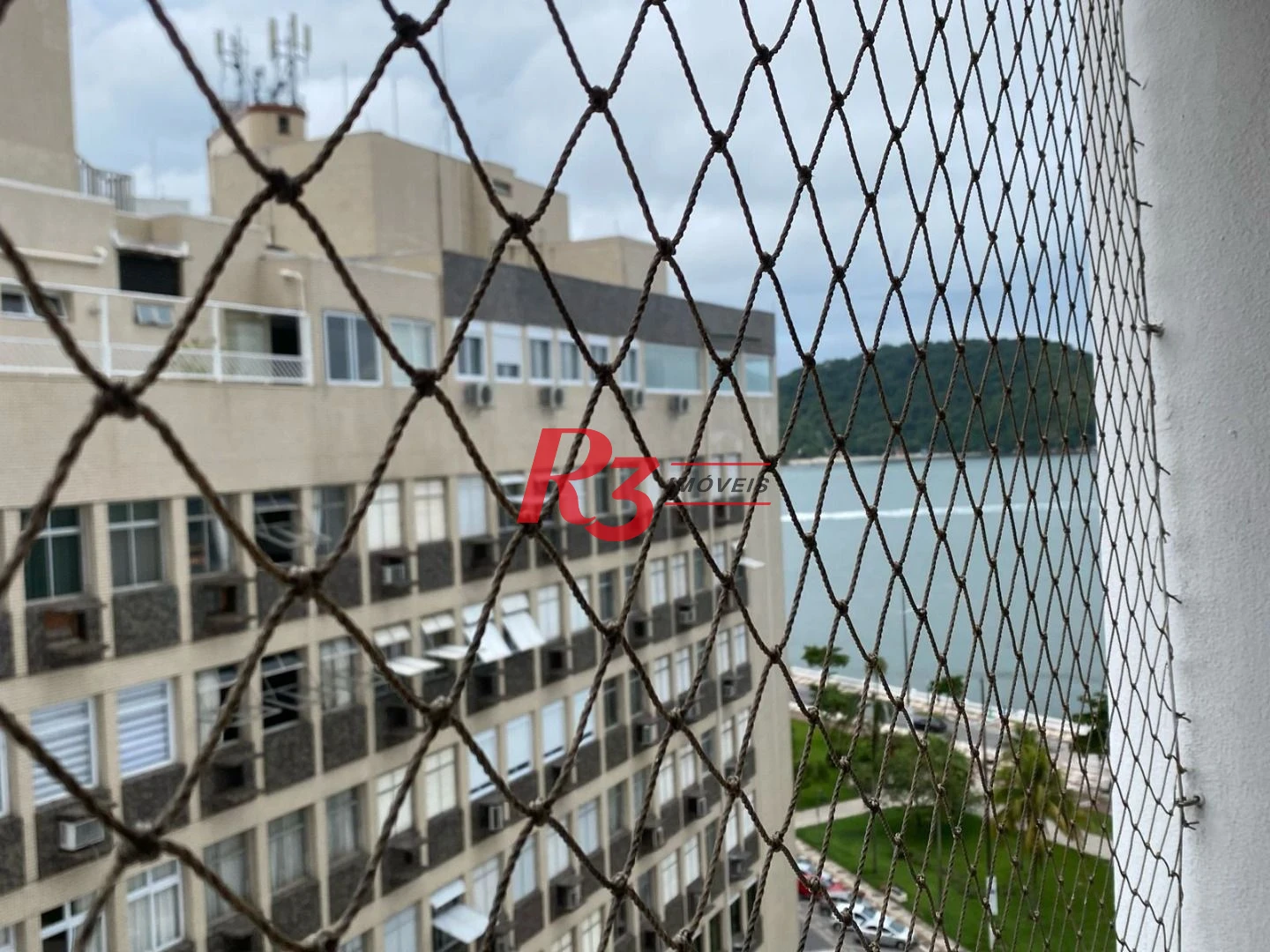 Apartamento com 3 dormitórios à venda, 195 m² por R$ 1.940.000,00 - Ponta da Praia - Santos/SP