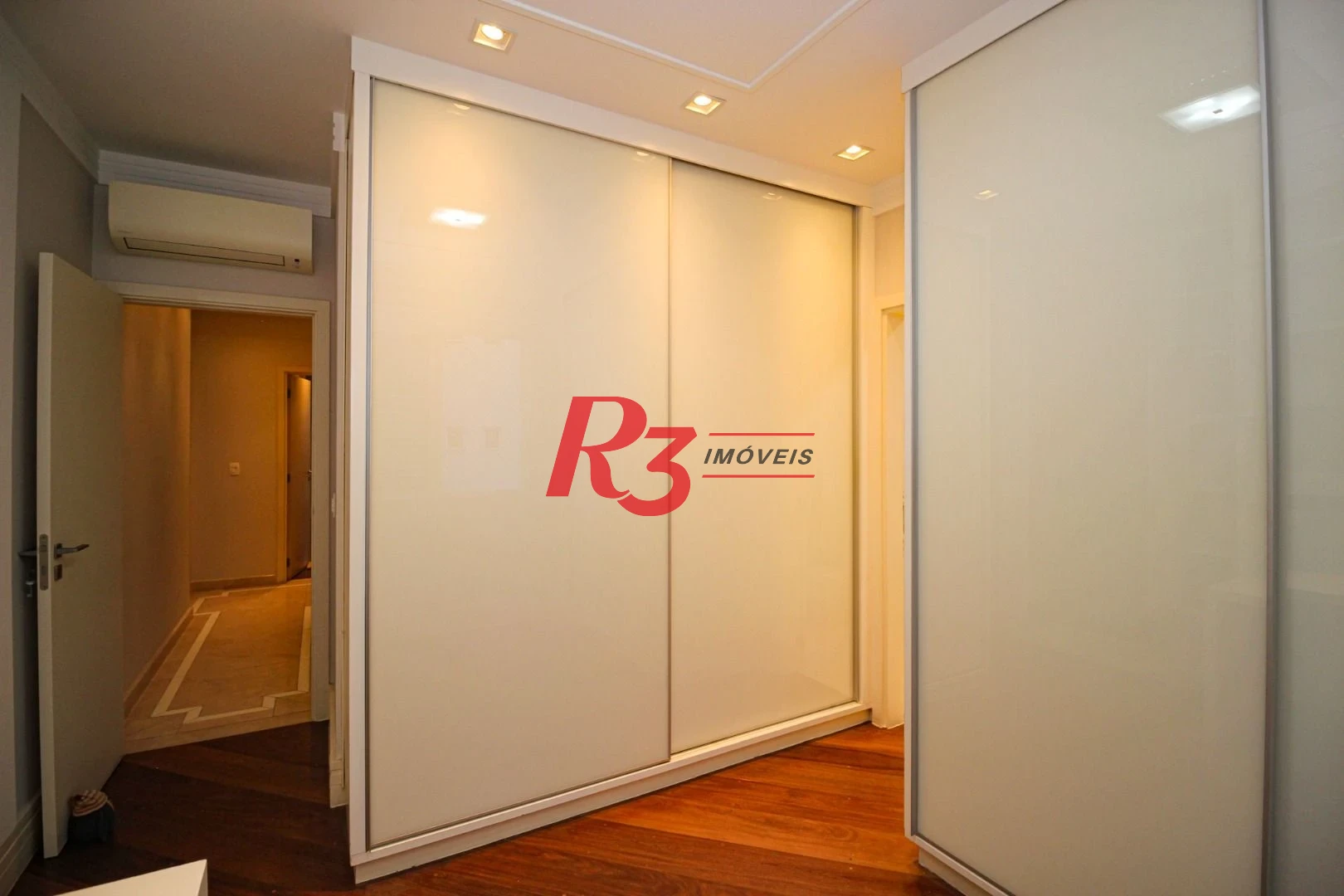 Apartamento à venda, 204 m² por R$ 2.500.000,00 - Vila Rica - Santos/SP