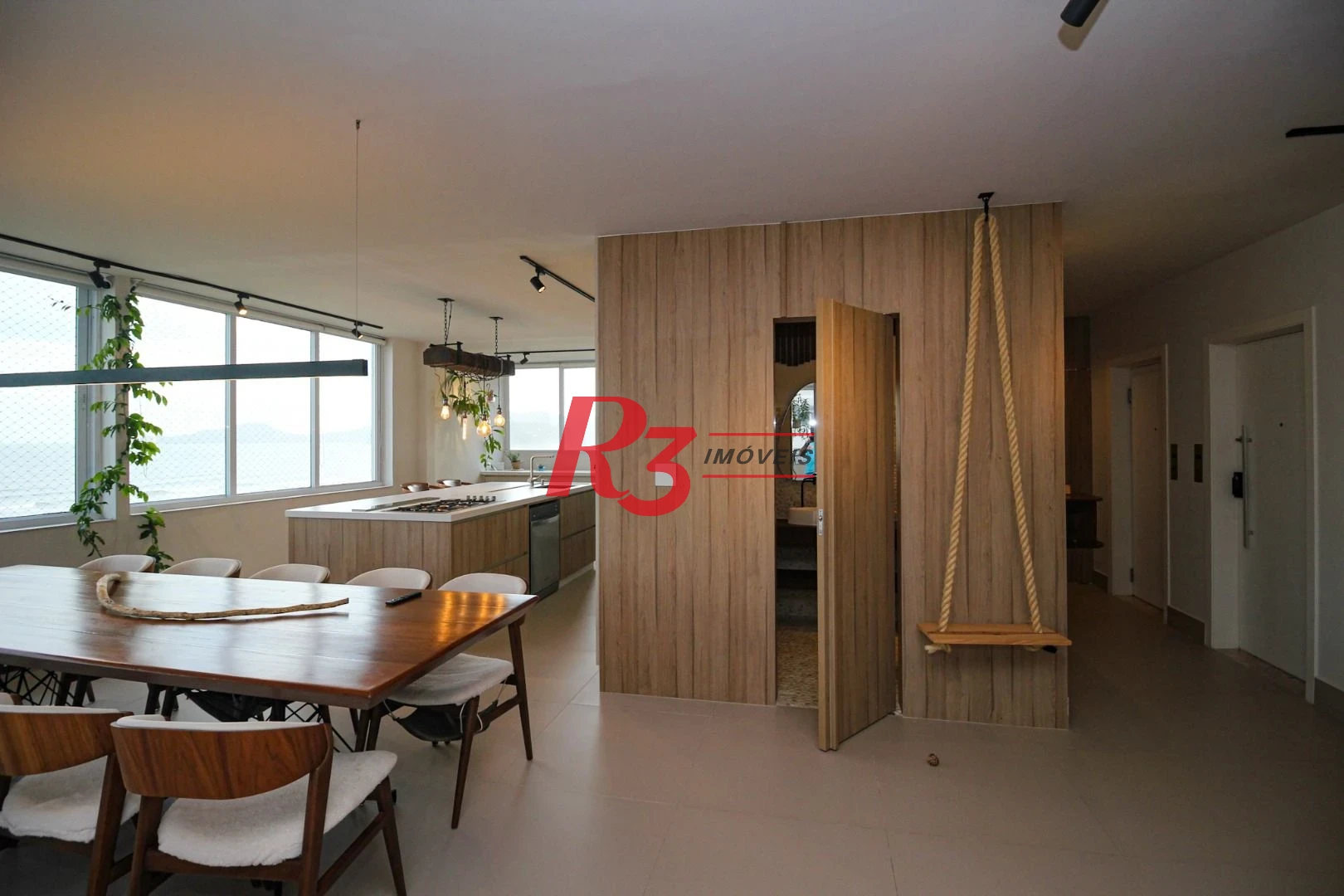 Apartamento com 3 dormitórios à venda, 215 m² por R$ 2.200.000,00 - José Menino - Santos/SP