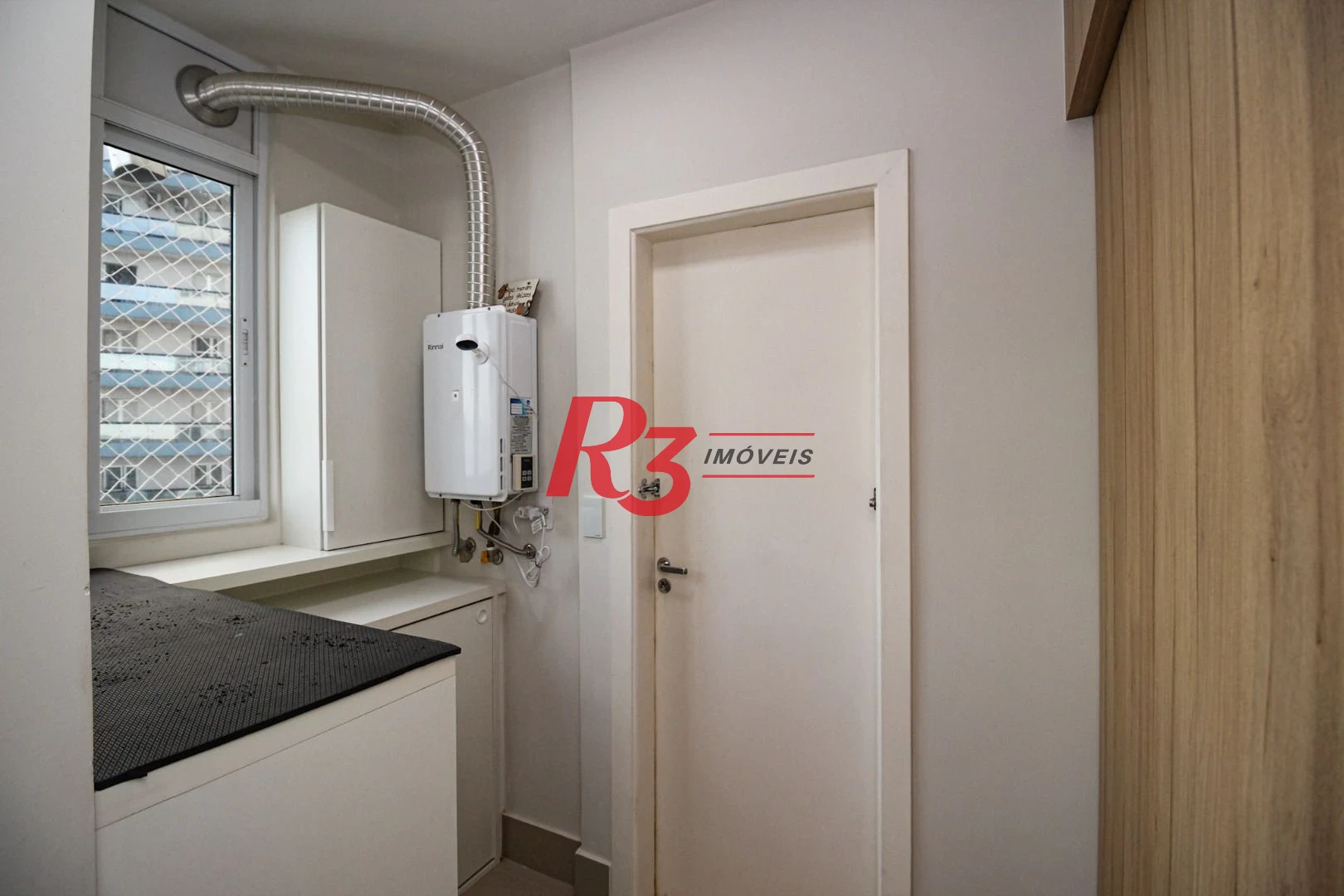 Apartamento com 3 dormitórios à venda, 215 m² por R$ 2.200.000,00 - José Menino - Santos/SP