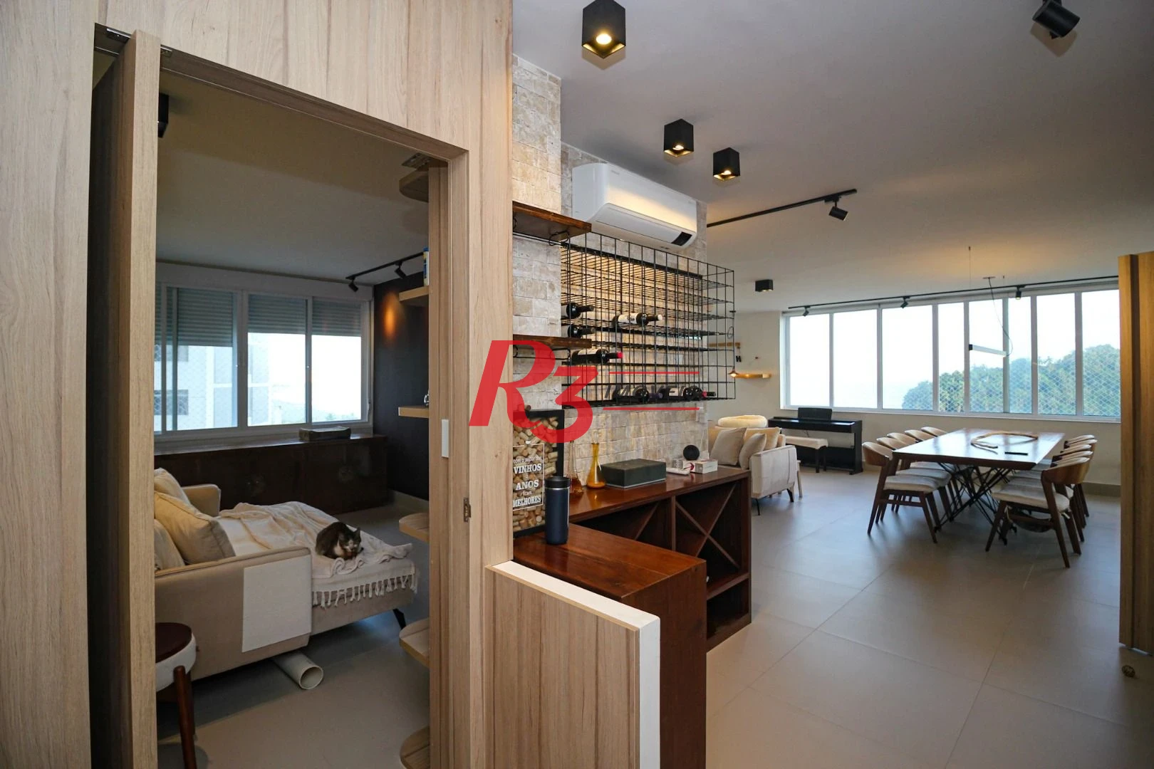 Apartamento com 3 dormitórios à venda, 215 m² por R$ 2.200.000,00 - José Menino - Santos/SP